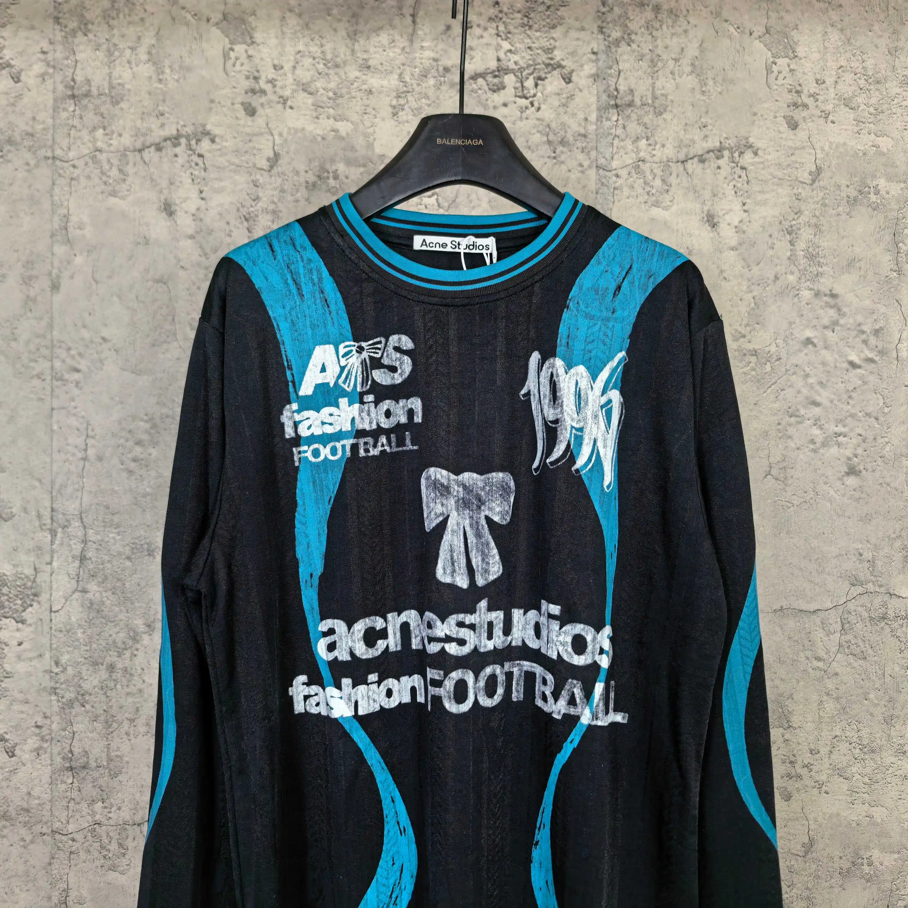 Long-Sleeve Graphic Football Jersey D15524552 — view 3