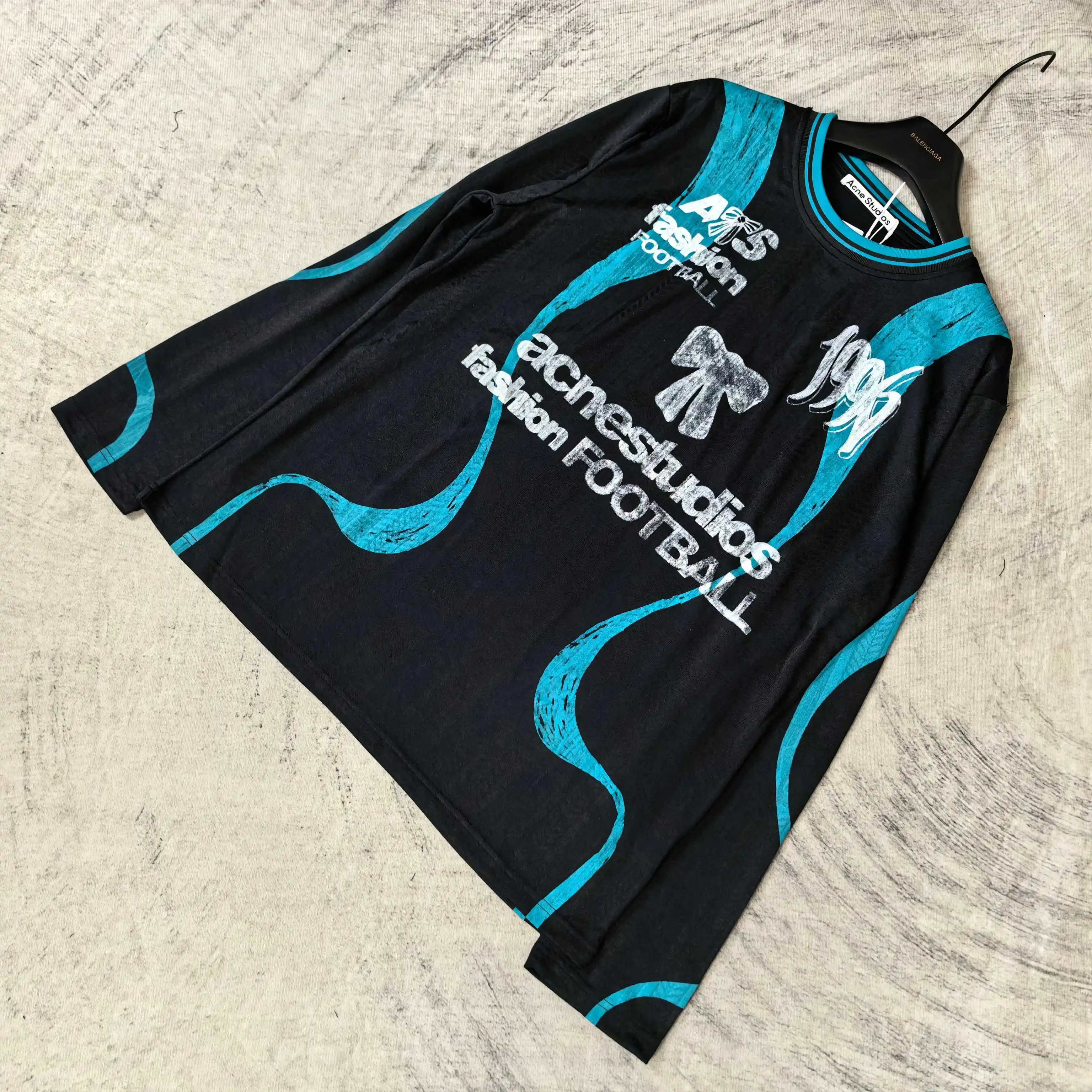 Long-Sleeve Graphic Football Jersey D15524552 — view 4