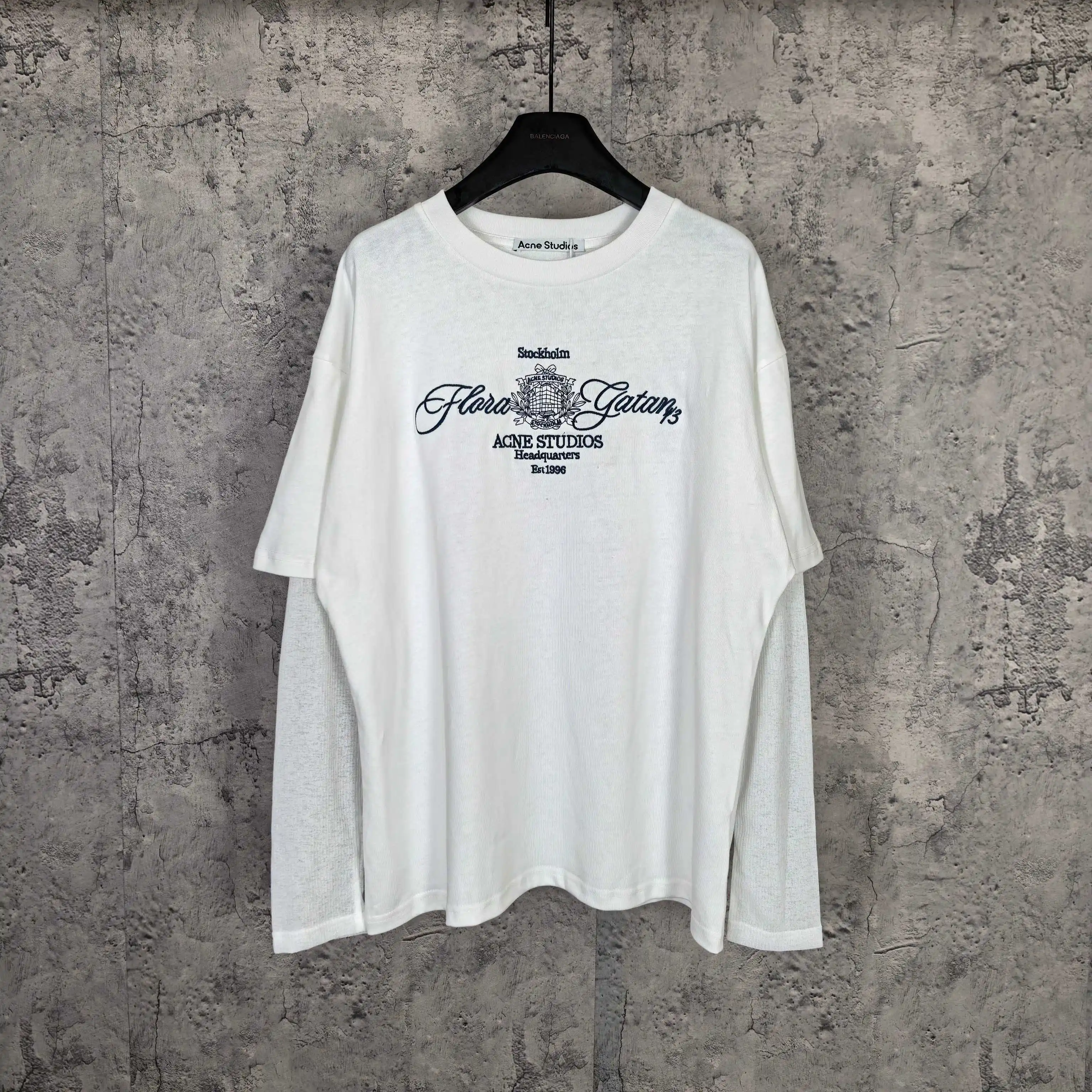 Layered Mesh Long-Sleeve Embroidered T-Shirt D15524555
