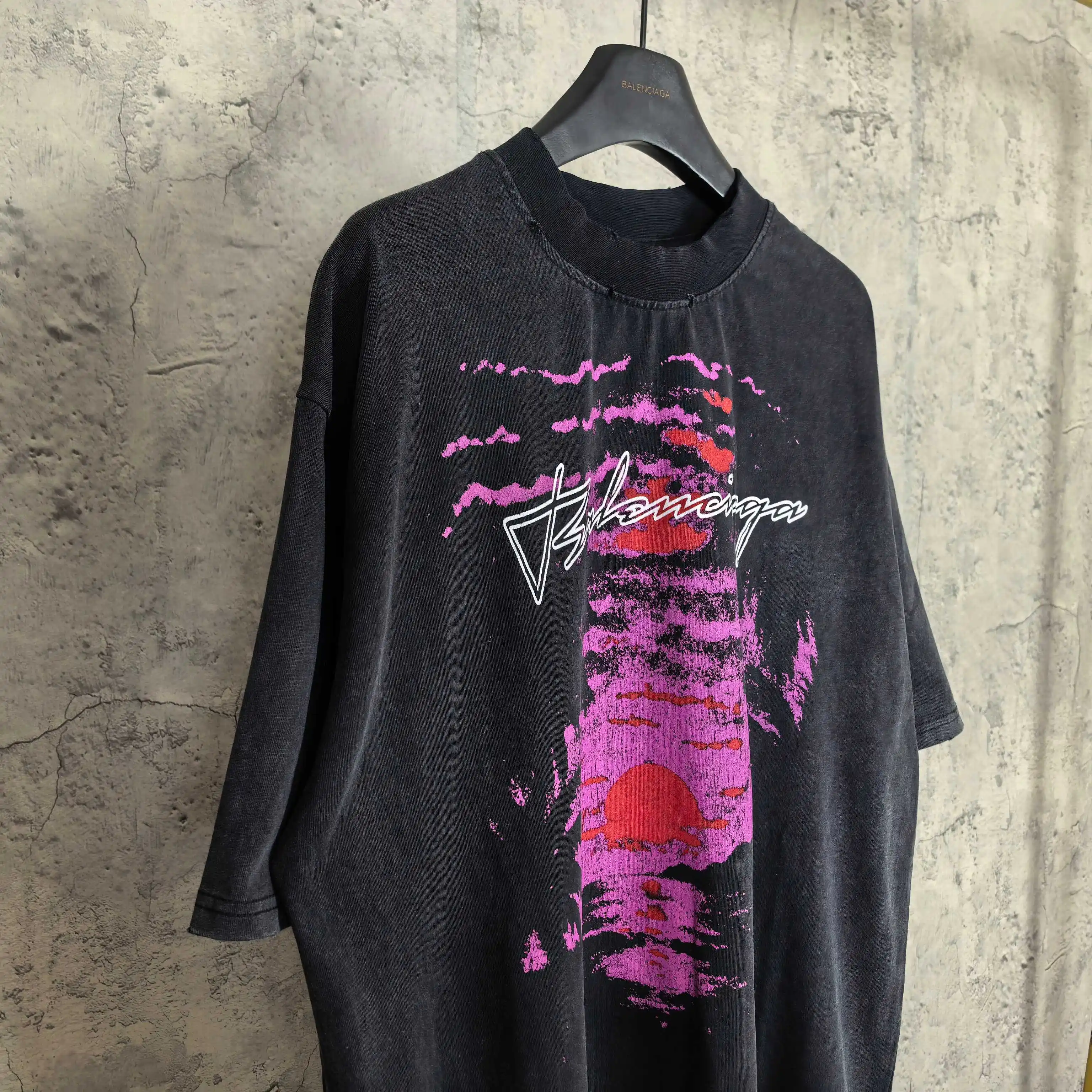 Dream Sunset Graphic Print T-Shirt D15524477 — view 7