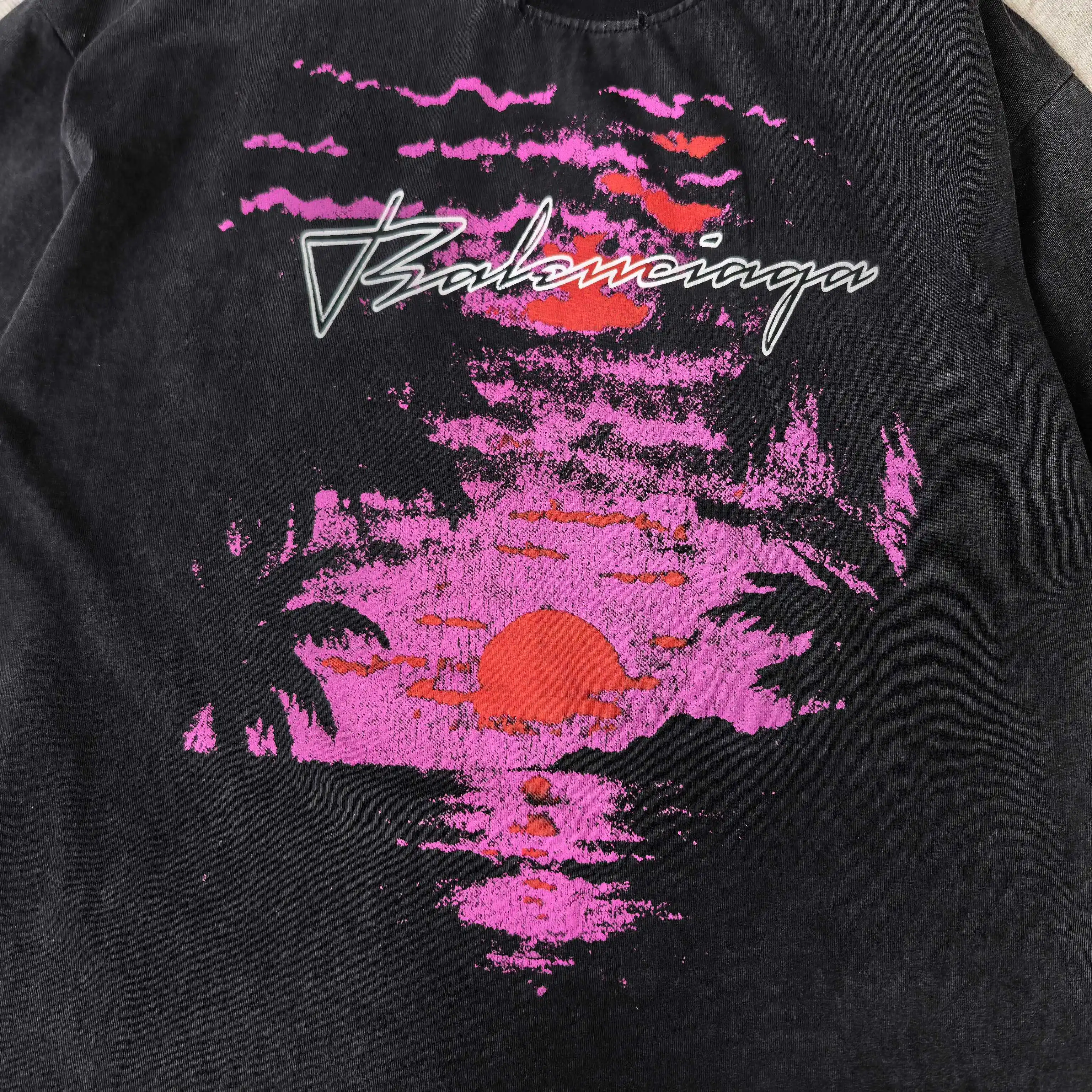 Dream Sunset Graphic Print T-Shirt D15524477 — view 8