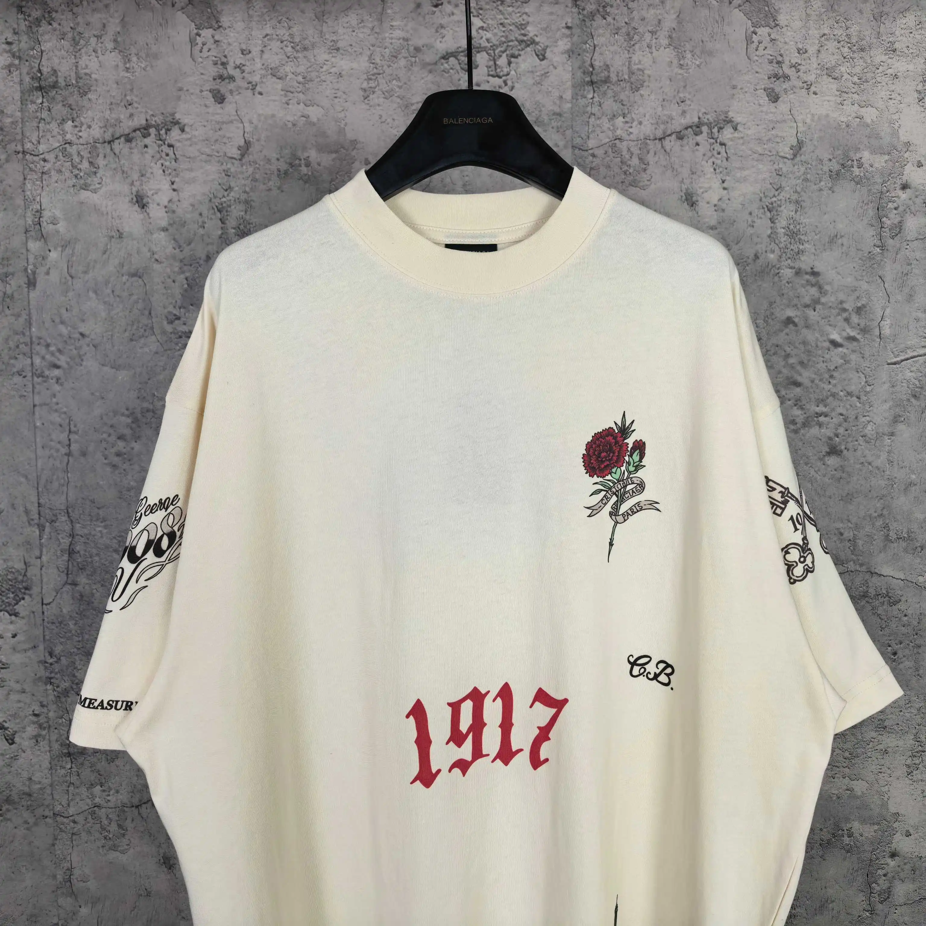 Tattoo Logo Print Medium Fit T-Shirt D15524461 — view 3