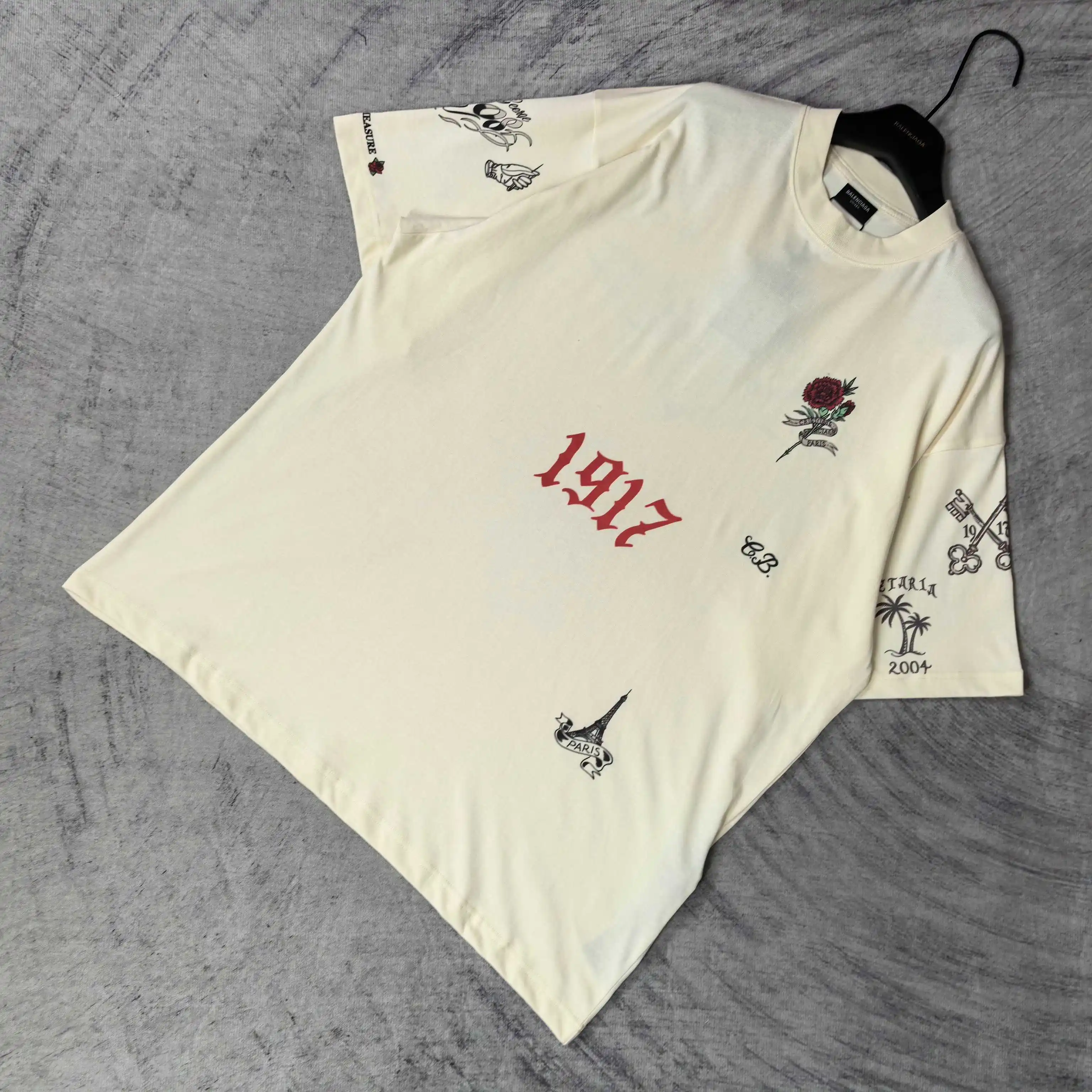 Tattoo Logo Print Medium Fit T-Shirt D15524461 — view 4