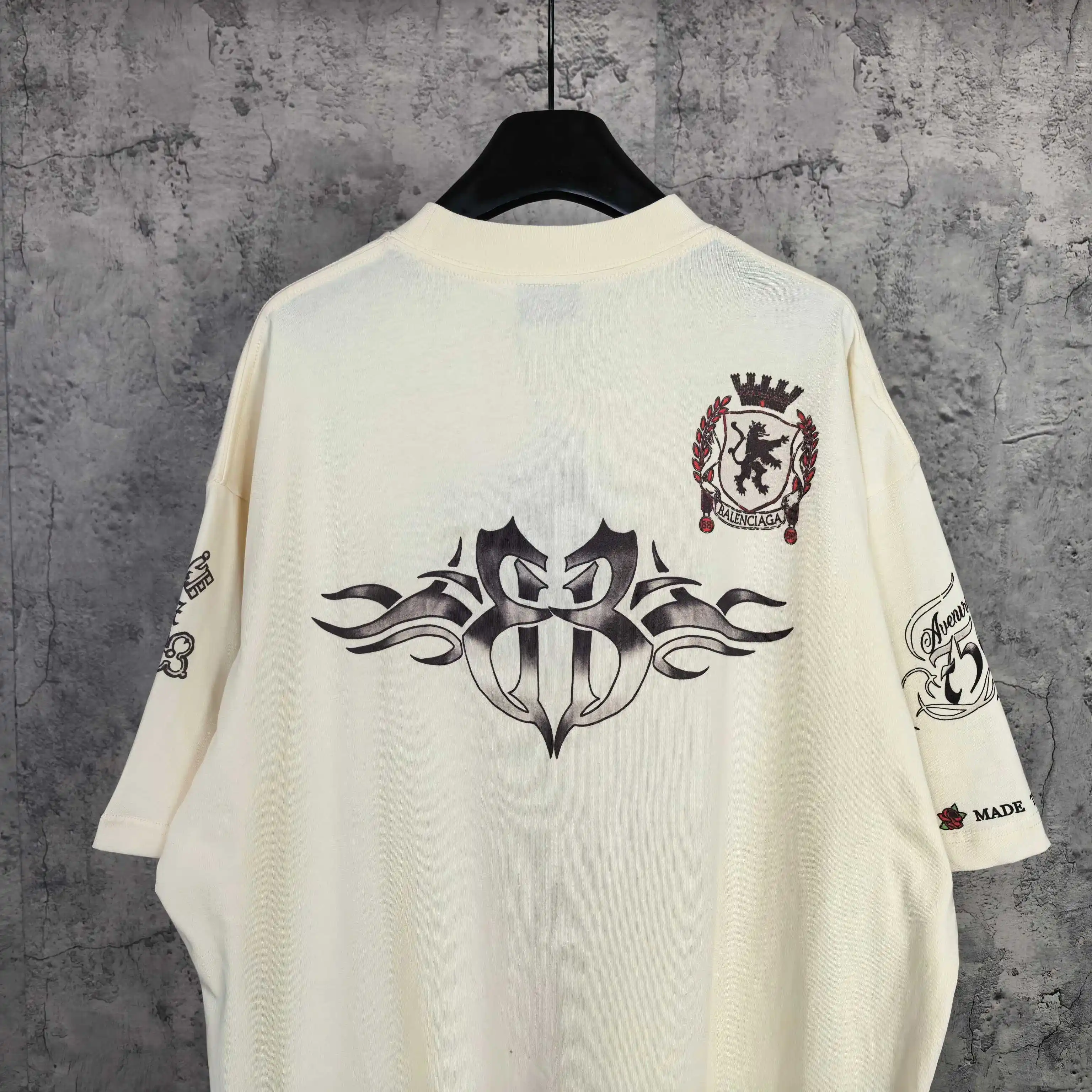 Tattoo Logo Print Medium Fit T-Shirt D15524461 — view 6