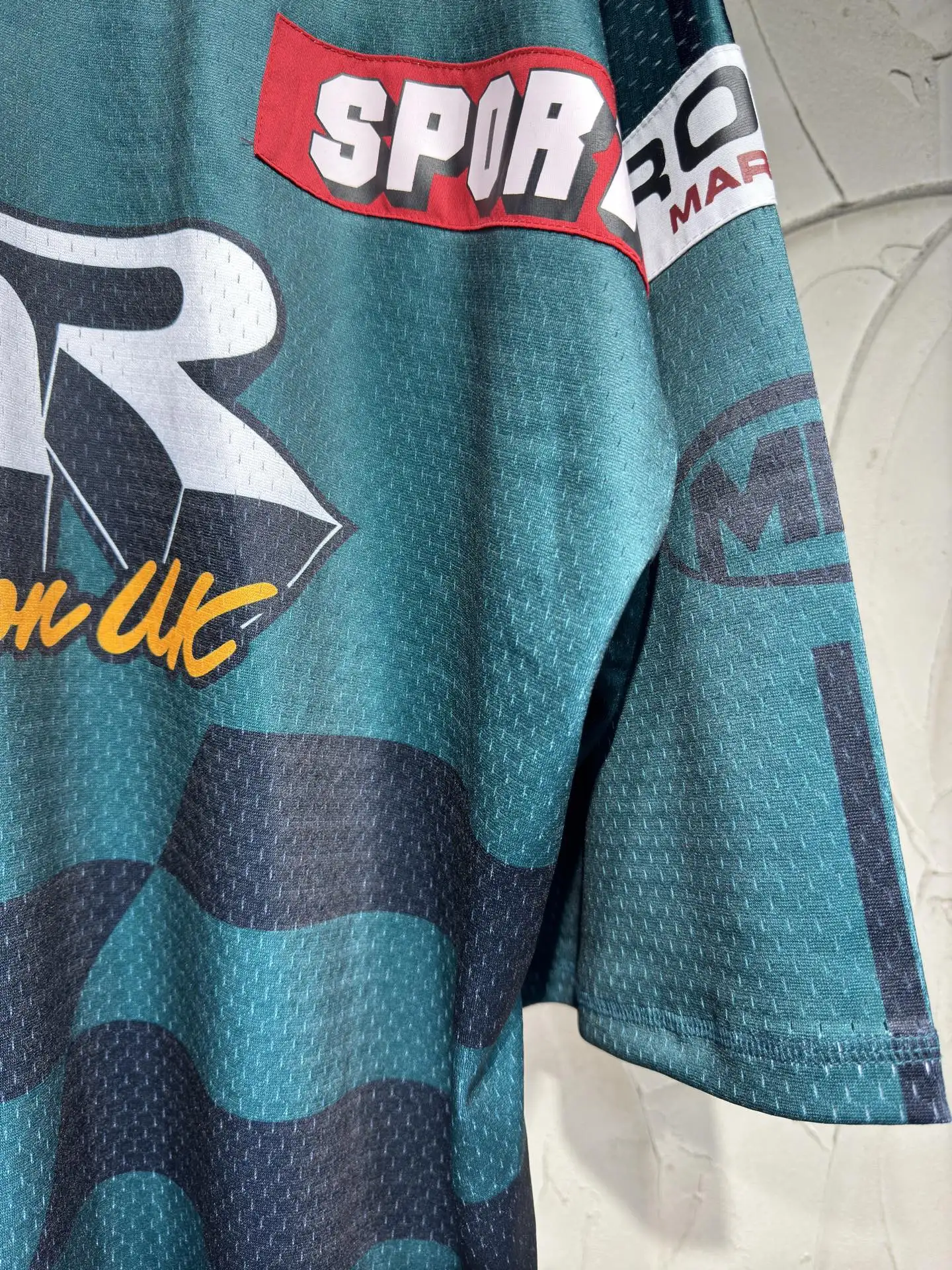 Oversized Logo-Print Mesh Football Jersey D15524336 — view 8