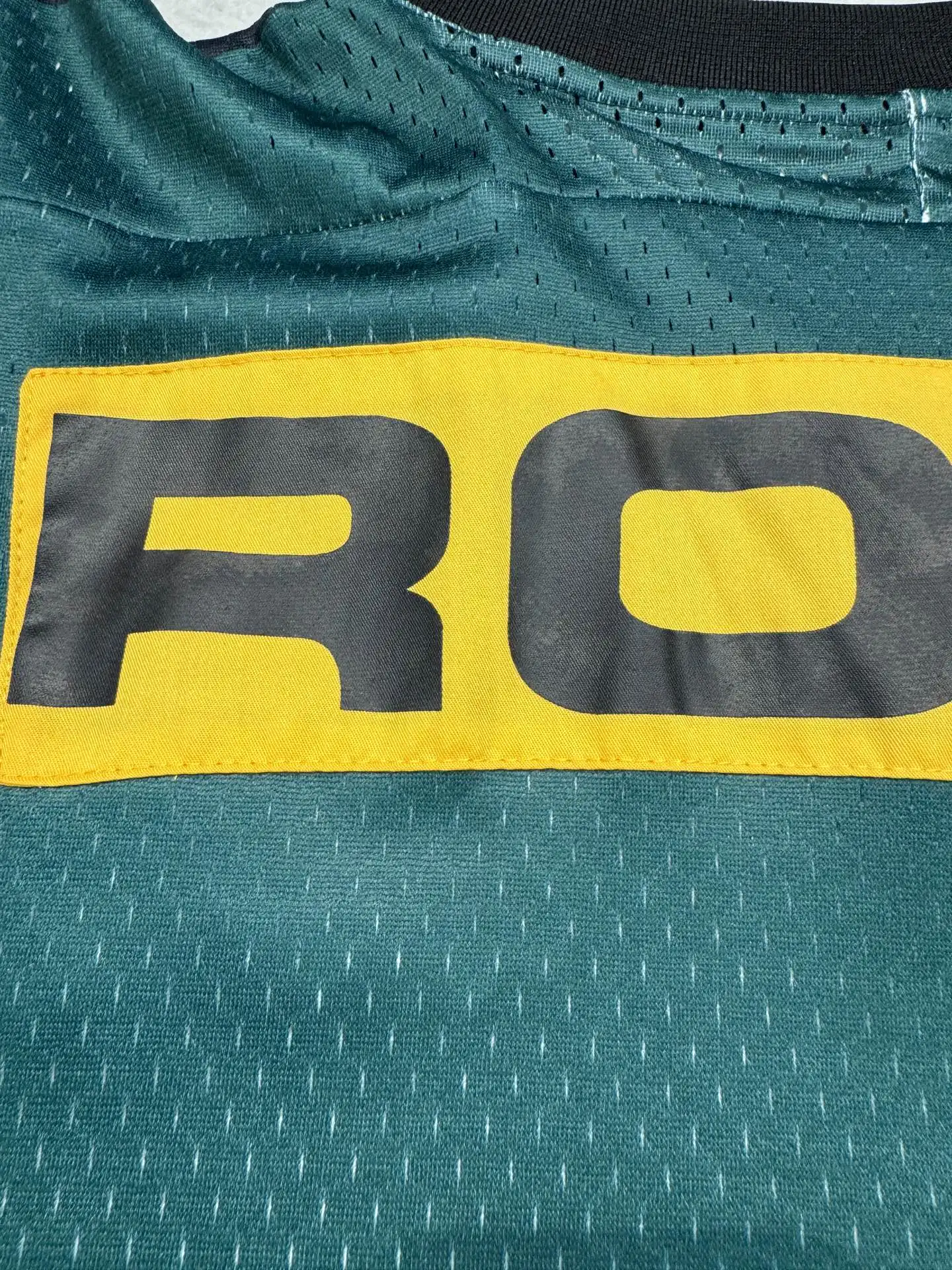 Oversized Logo-Print Mesh Football Jersey D15524336 — view 26