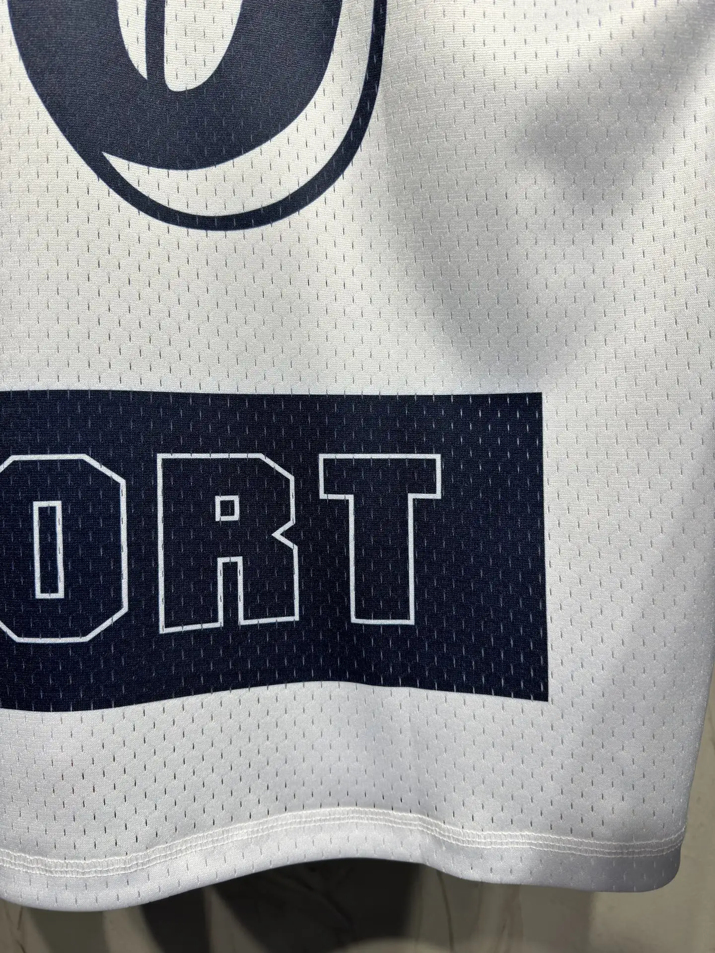 Oversized Striped Mesh Football Jersey D15524334 — view 23