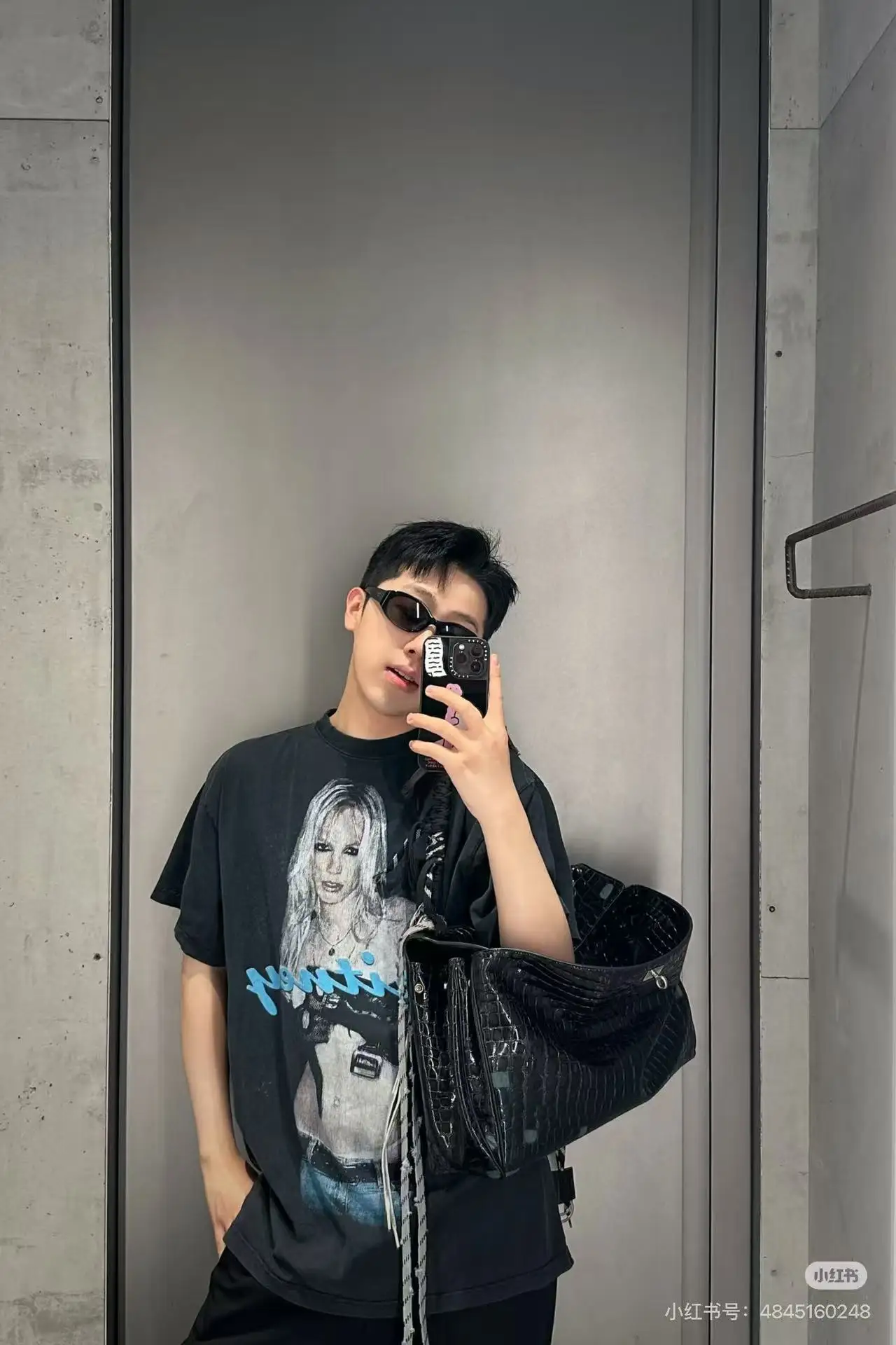 Britney Spears Graphic Print T-Shirt D15520042 — view 4