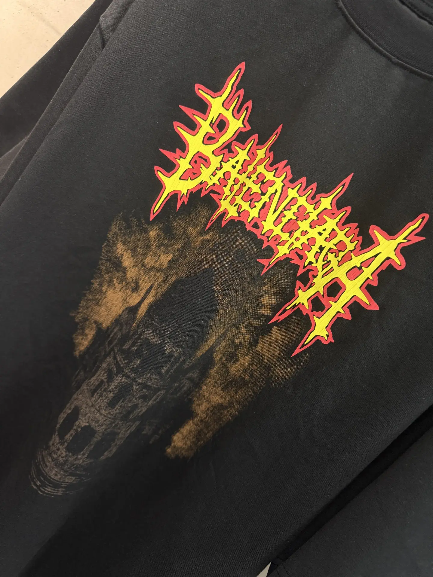 Sacré-Cœur Flame Graphic T-Shirt D15520047 — view 5