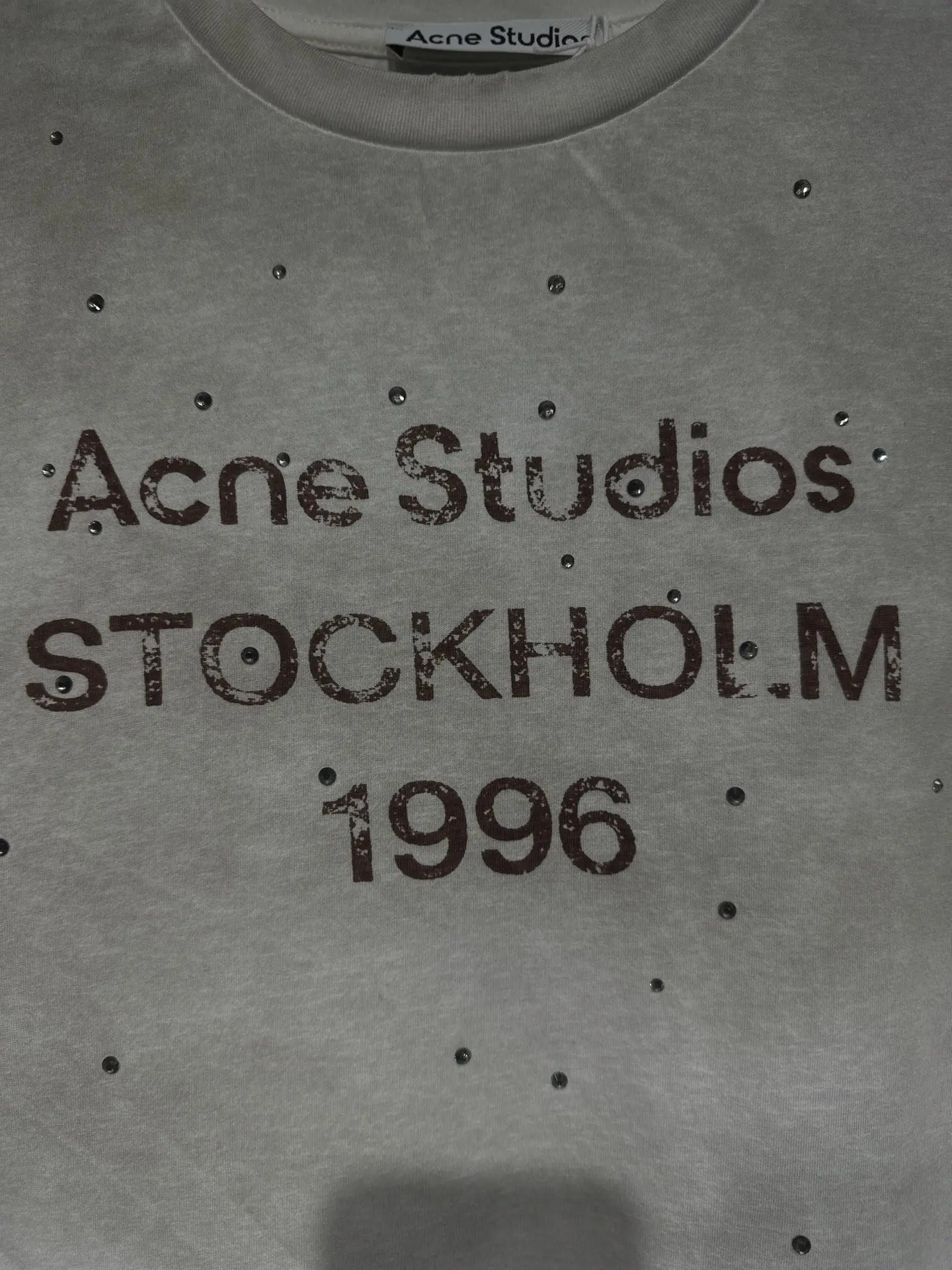 1996 Distressed Rhinestone Long-Sleeve T-Shirt D15924351 — view 10