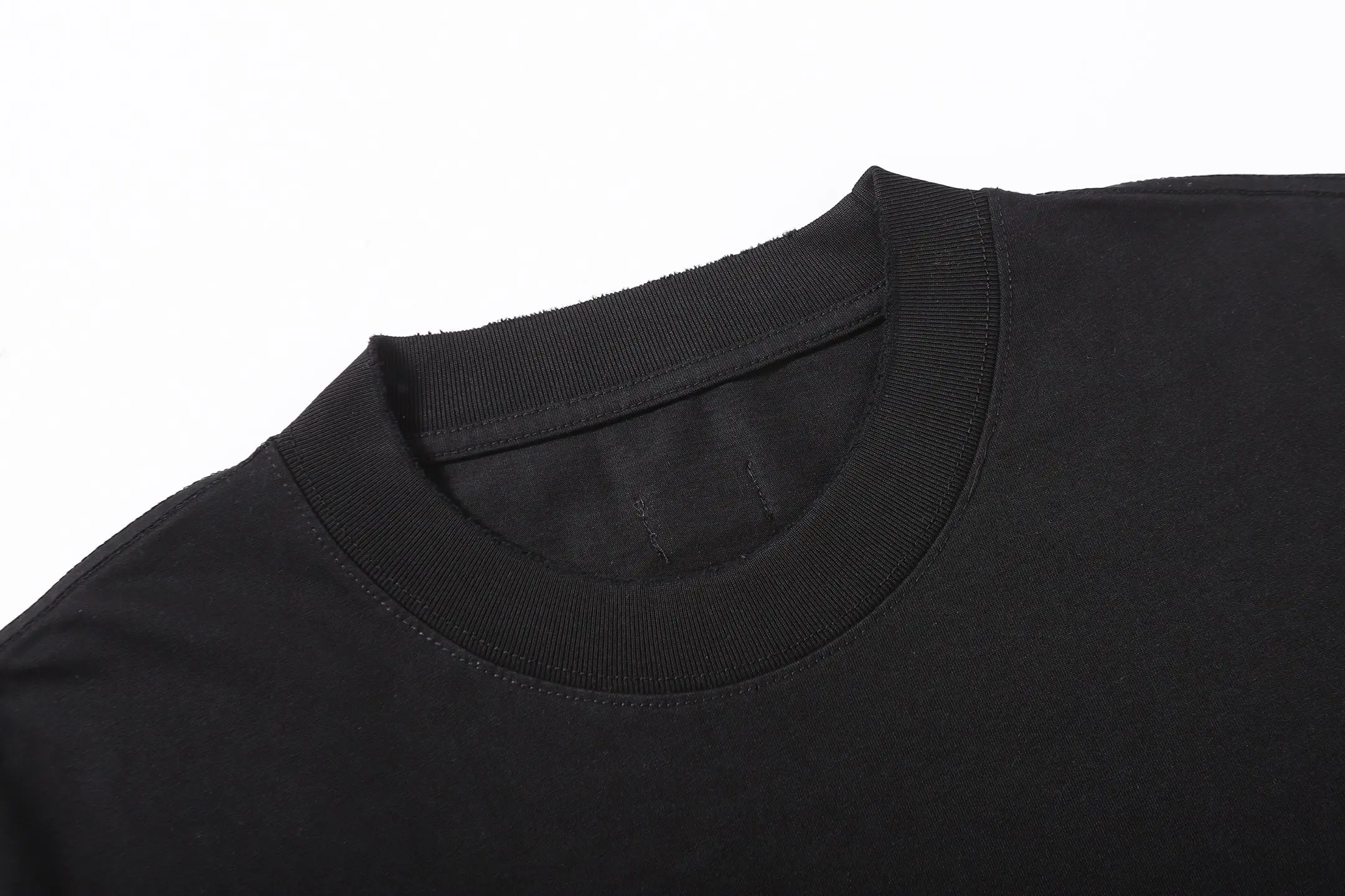 Graffiti Logo Heavyweight Cotton T-Shirt D16013298 — view 3