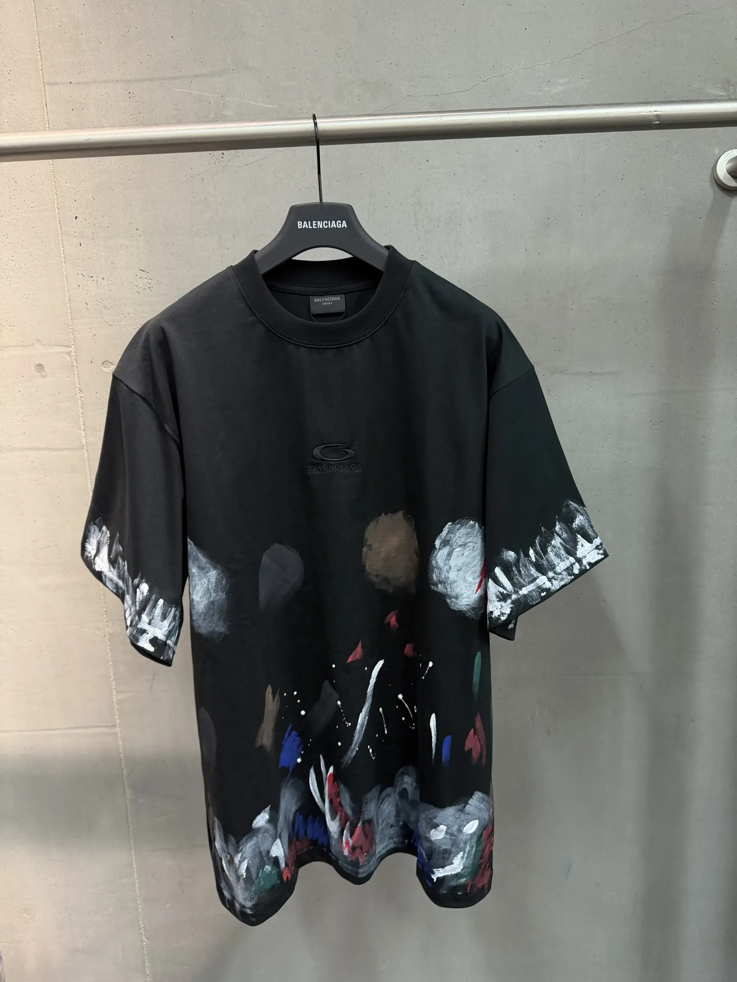 Hand-Painted Splatter Embroidery T-Shirt D16020059