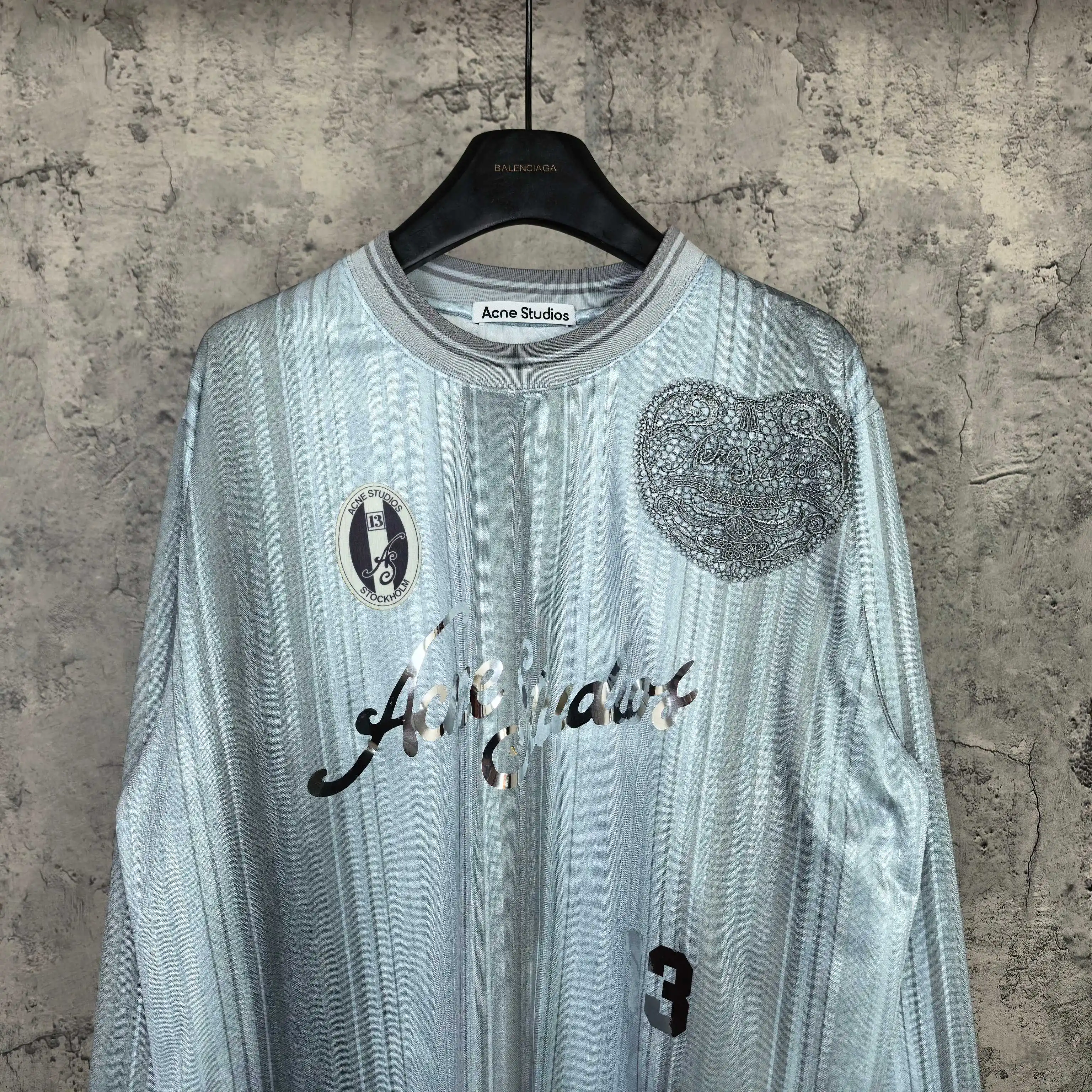 Logo-Print Long-Sleeved Football Jersey D16524579 — view 3