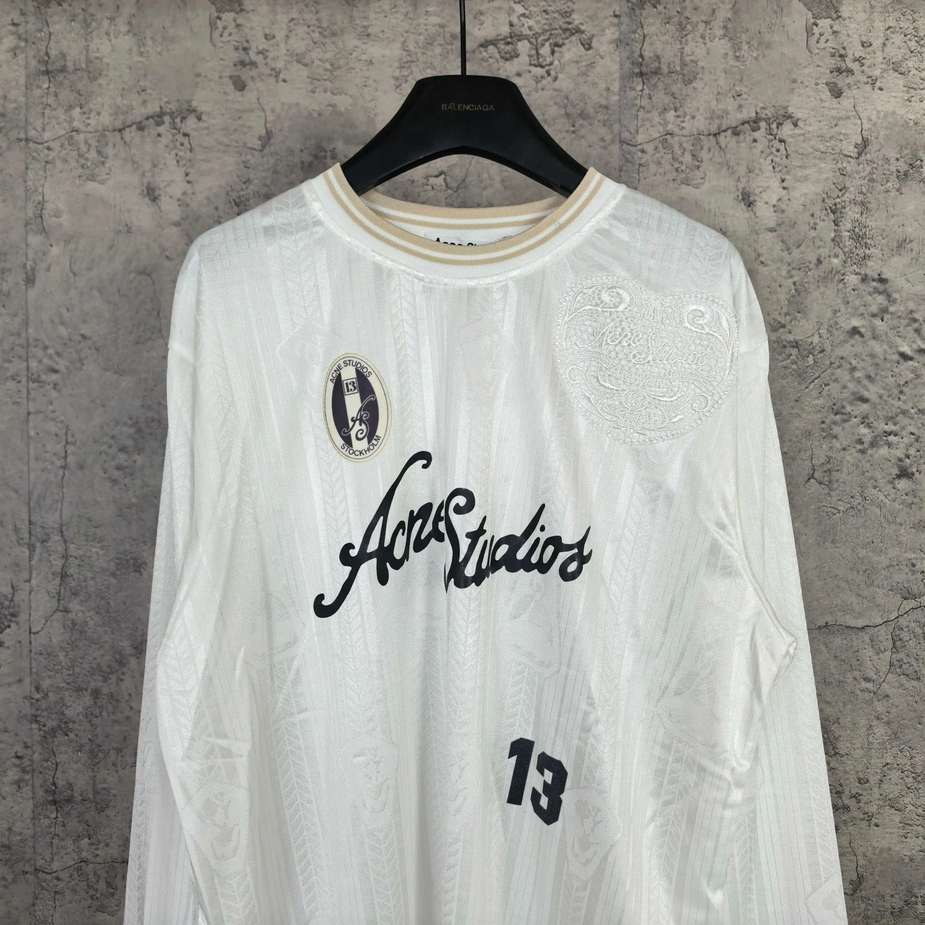 Logo-Print Long-Sleeved Football Jersey D16524578 — view 3