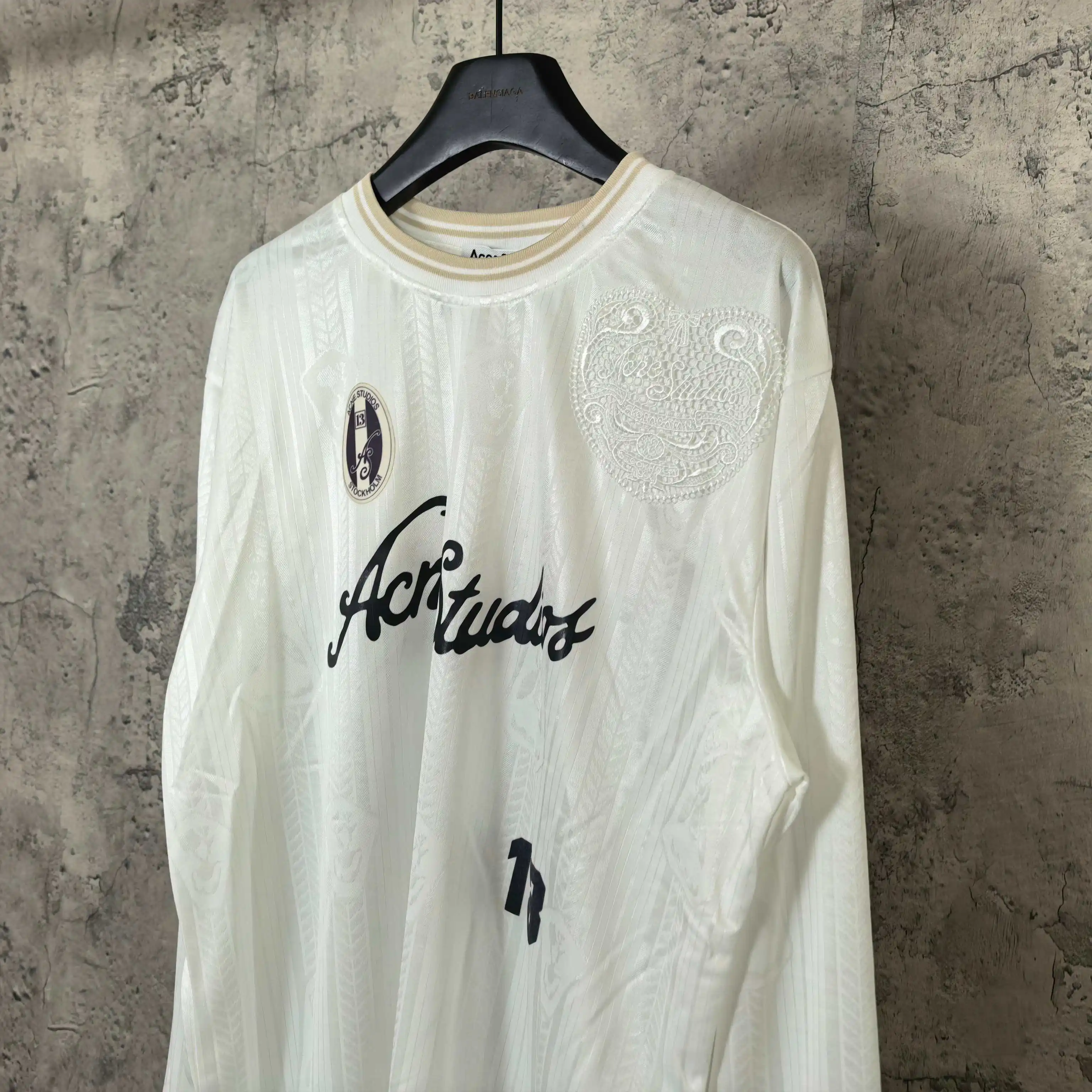 Logo-Print Long-Sleeved Football Jersey D16524578 — view 9