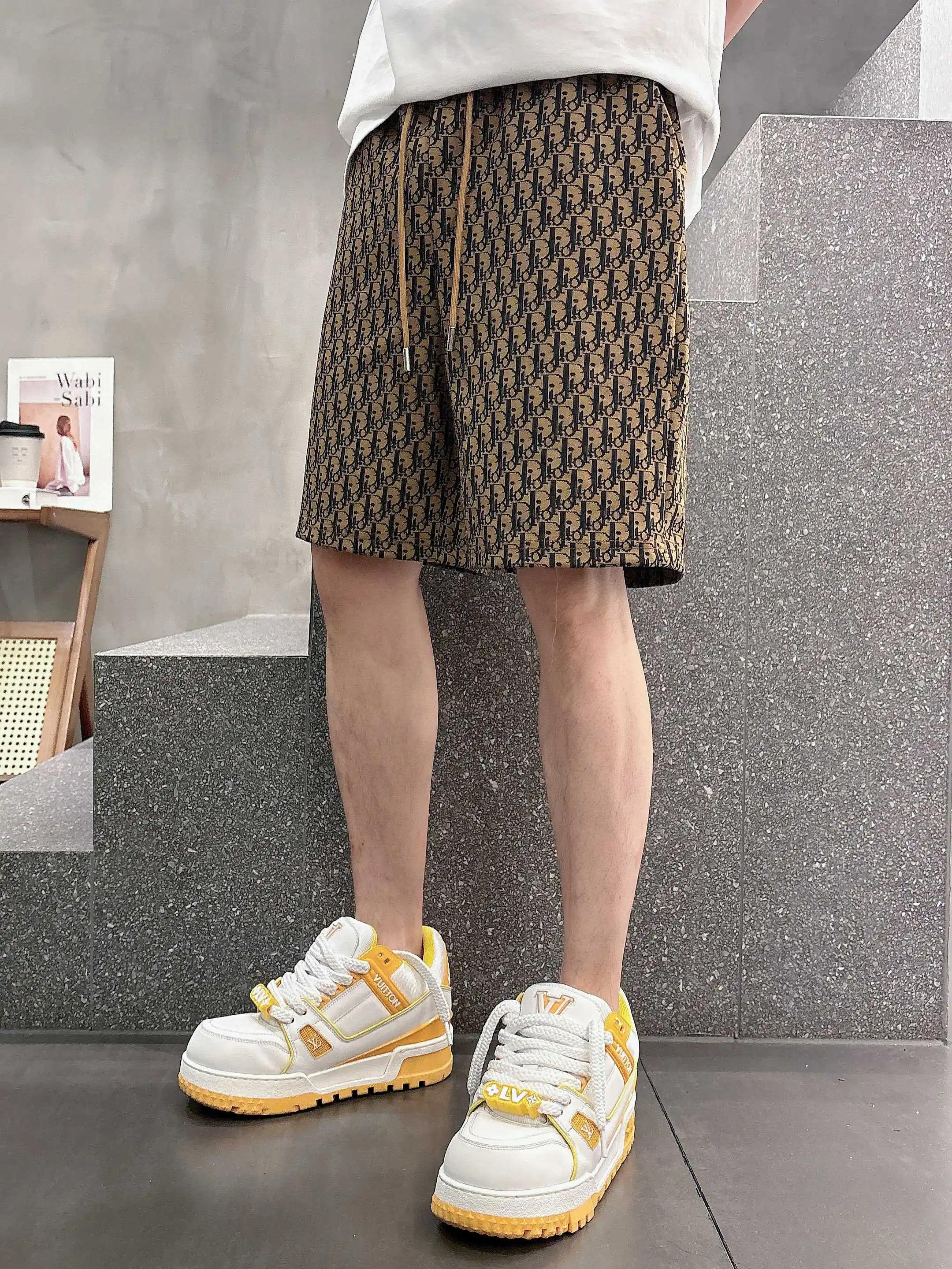 Oblique Jacquard Drawstring Shorts D16519016 — view 2