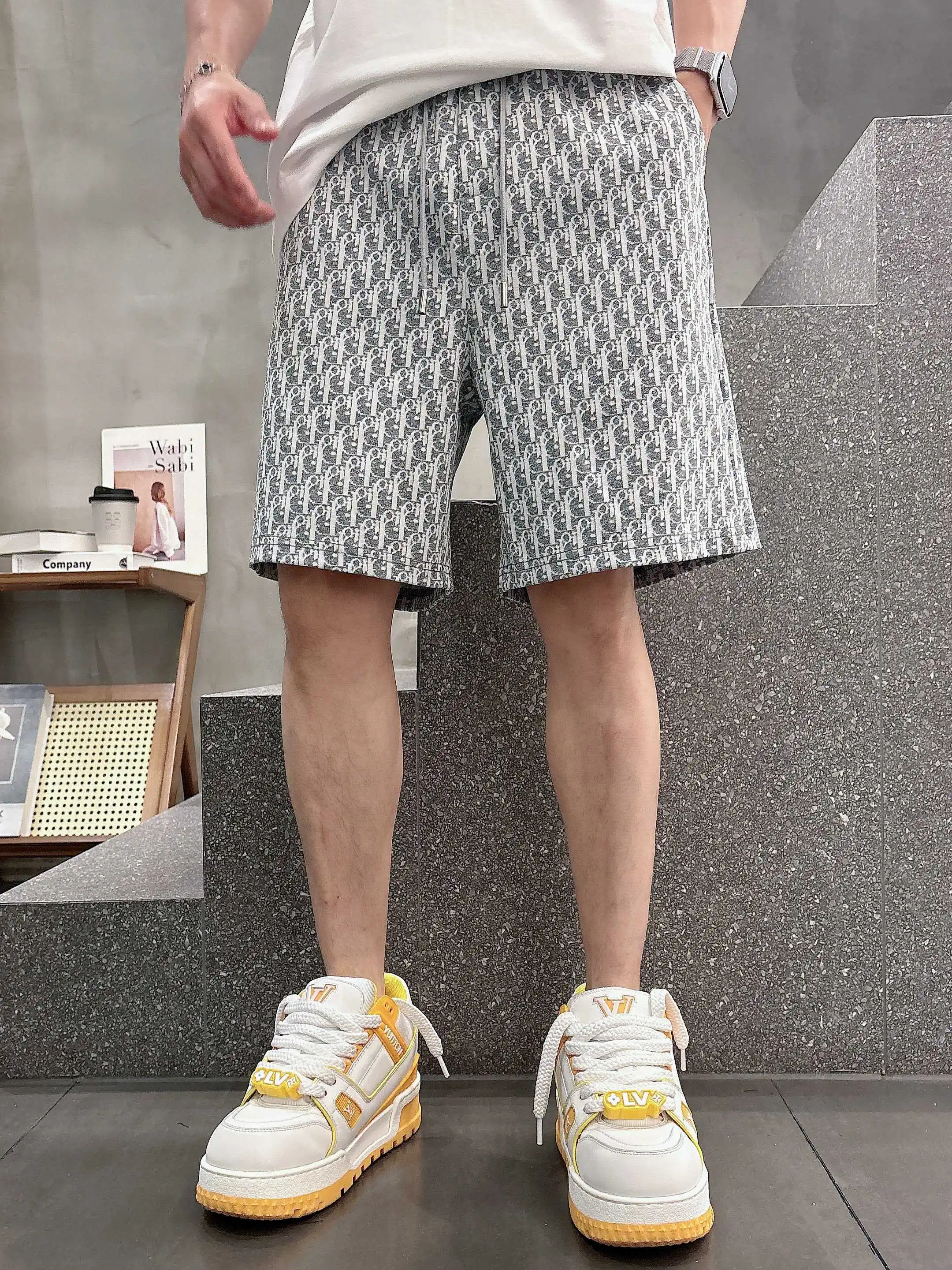 Oblique Jacquard Cotton Shorts D16519013
