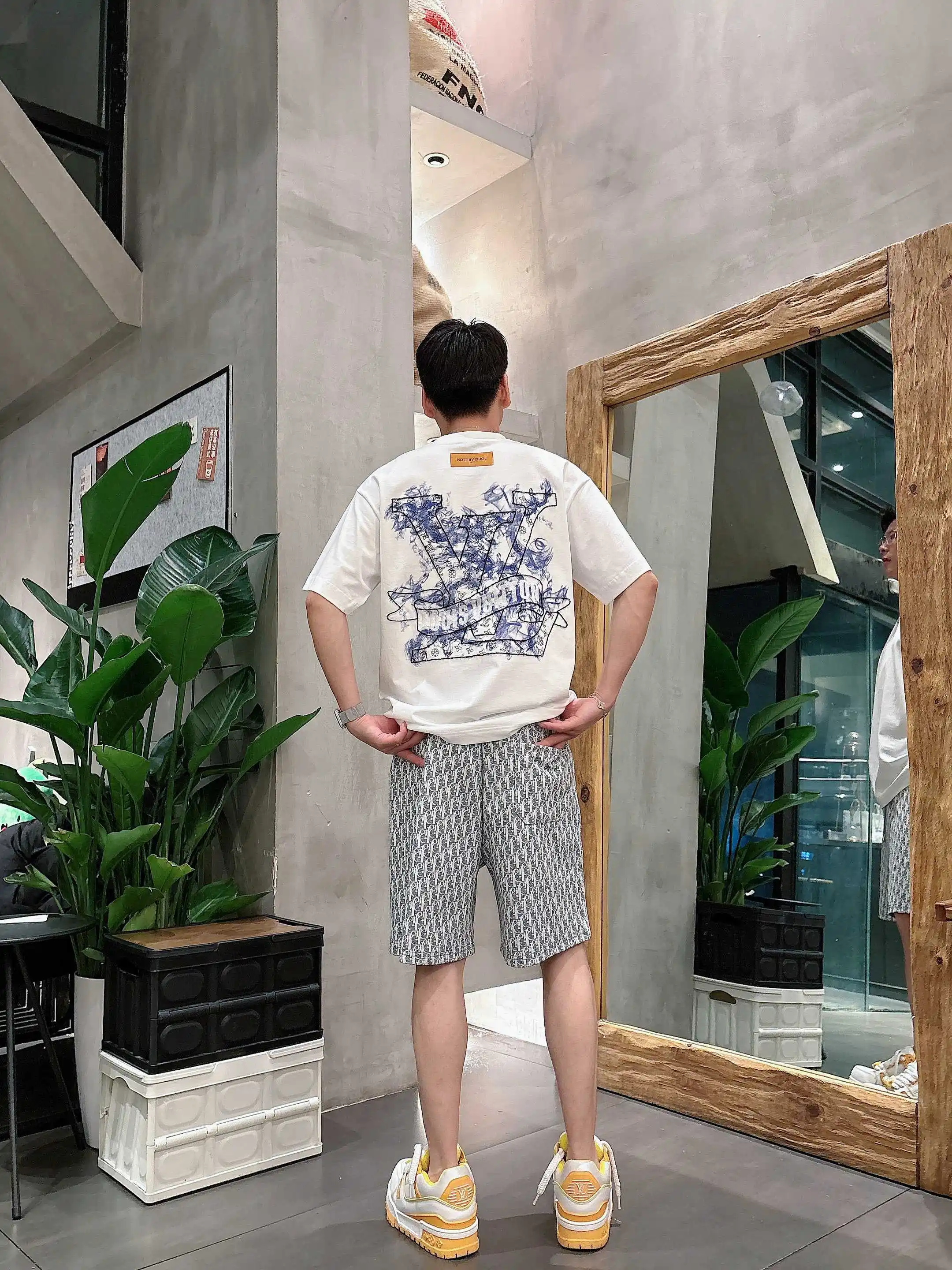 Oblique Jacquard Cotton Shorts D16519013 — view 10