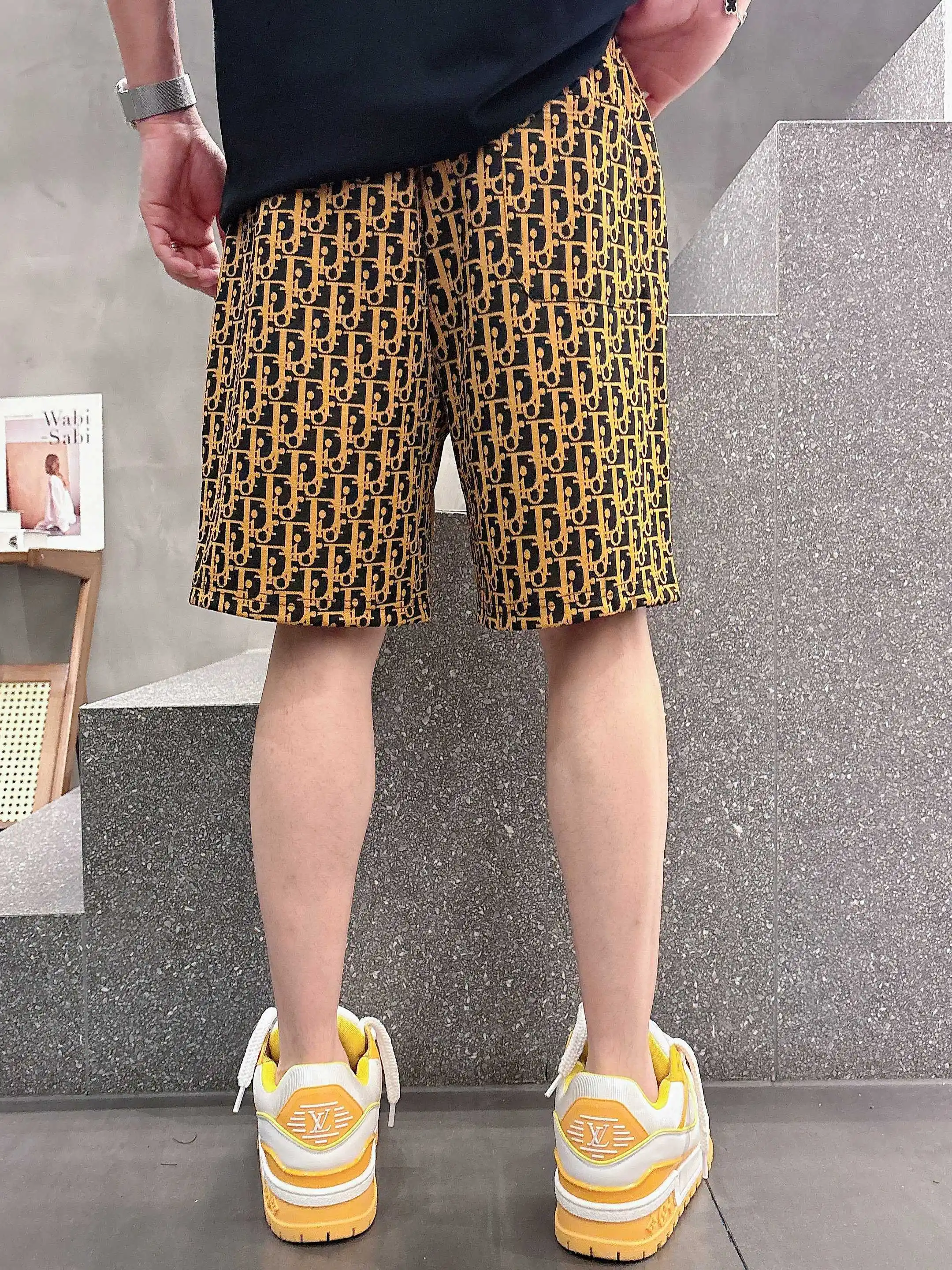 Oblique Jacquard Casual Shorts D16519008 — view 4