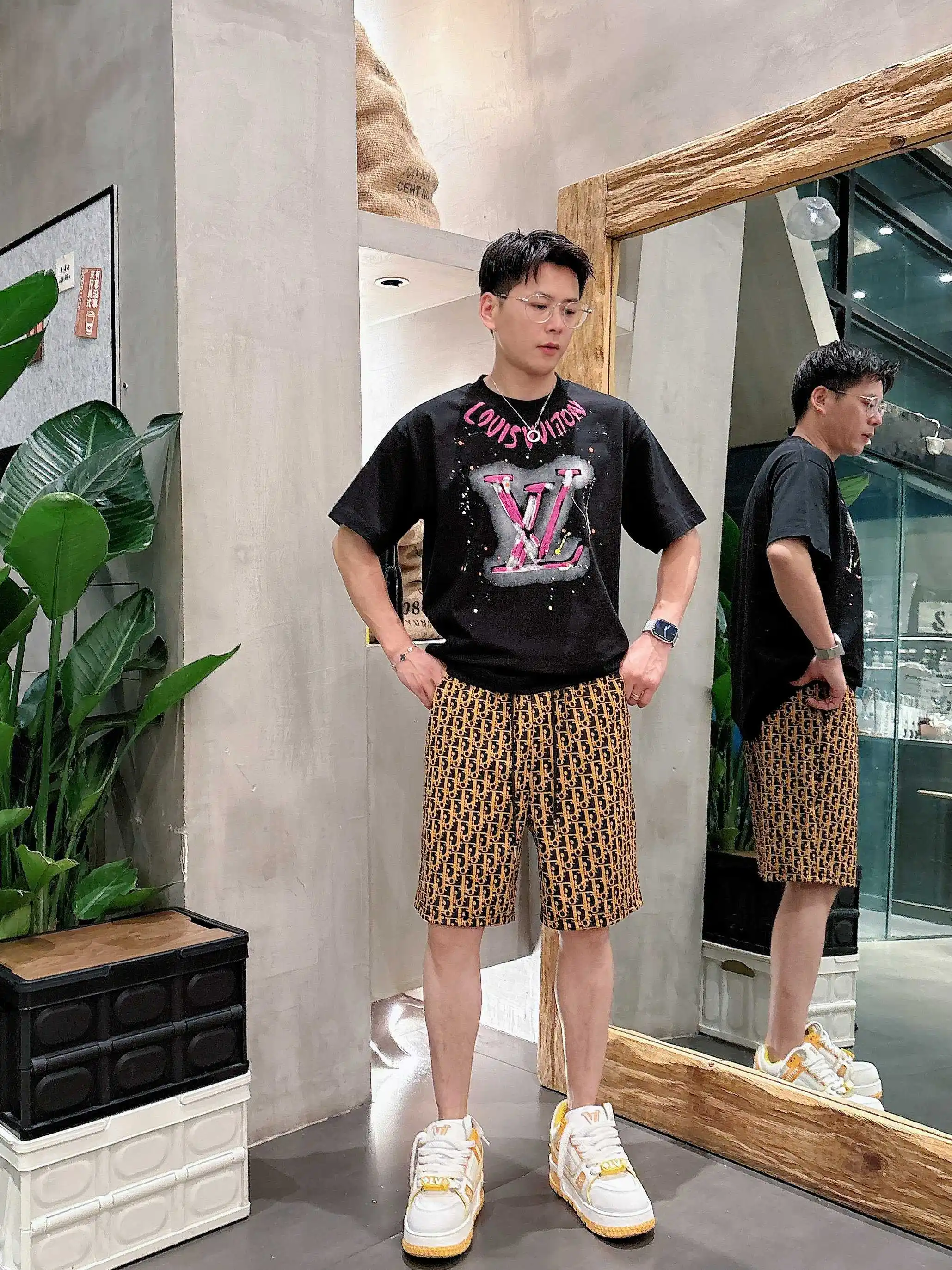 Oblique Jacquard Casual Shorts D16519008 — view 11