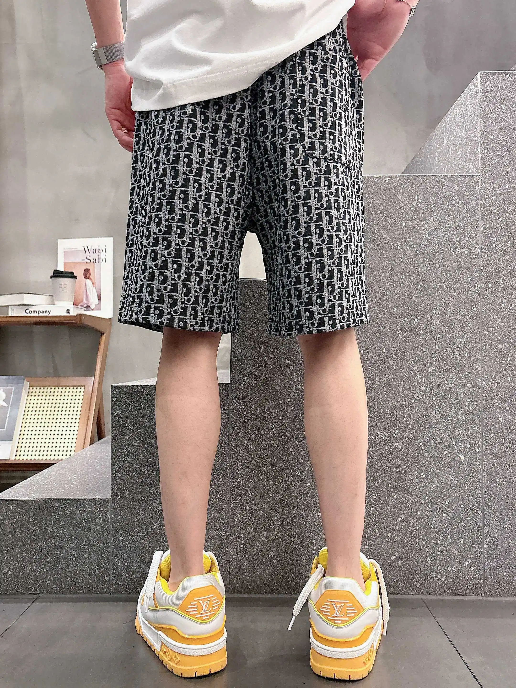 Oblique Jacquard Casual Shorts D16519017 — view 6