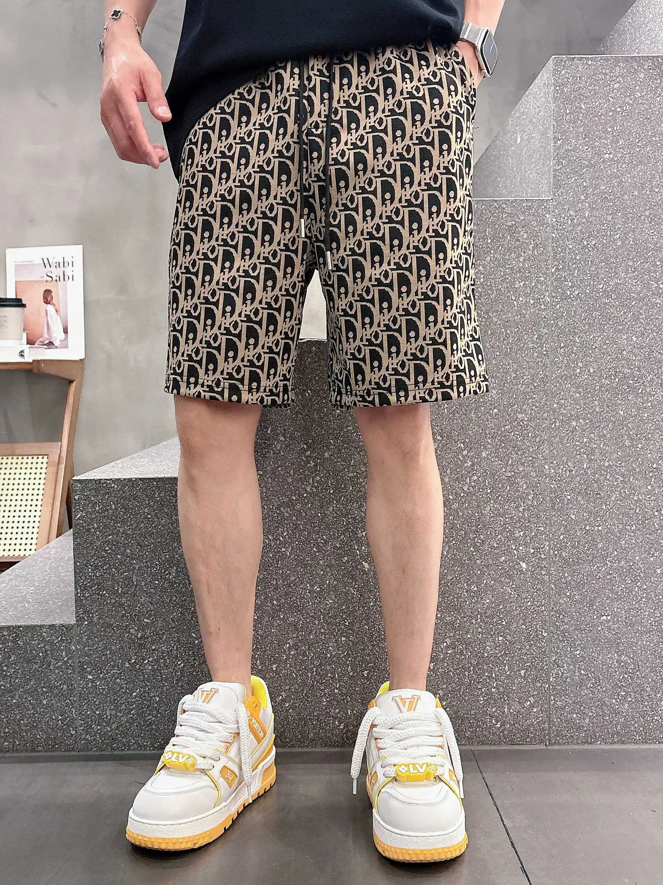 Oblique Jacquard Casual Shorts D16519014