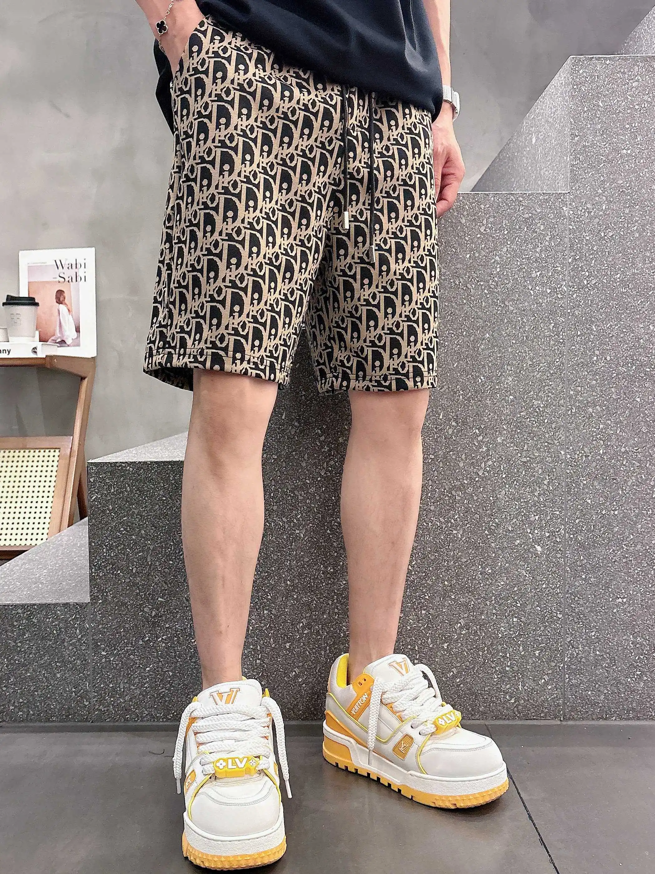 Oblique Jacquard Casual Shorts D16519014 — view 7