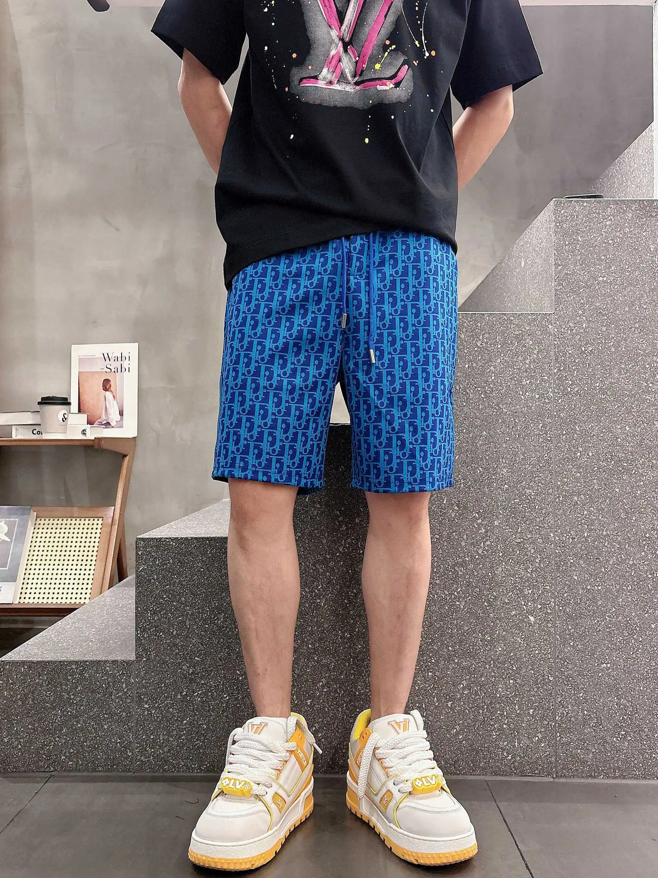 Oblique Jacquard Casual Shorts D16519009 — view 2
