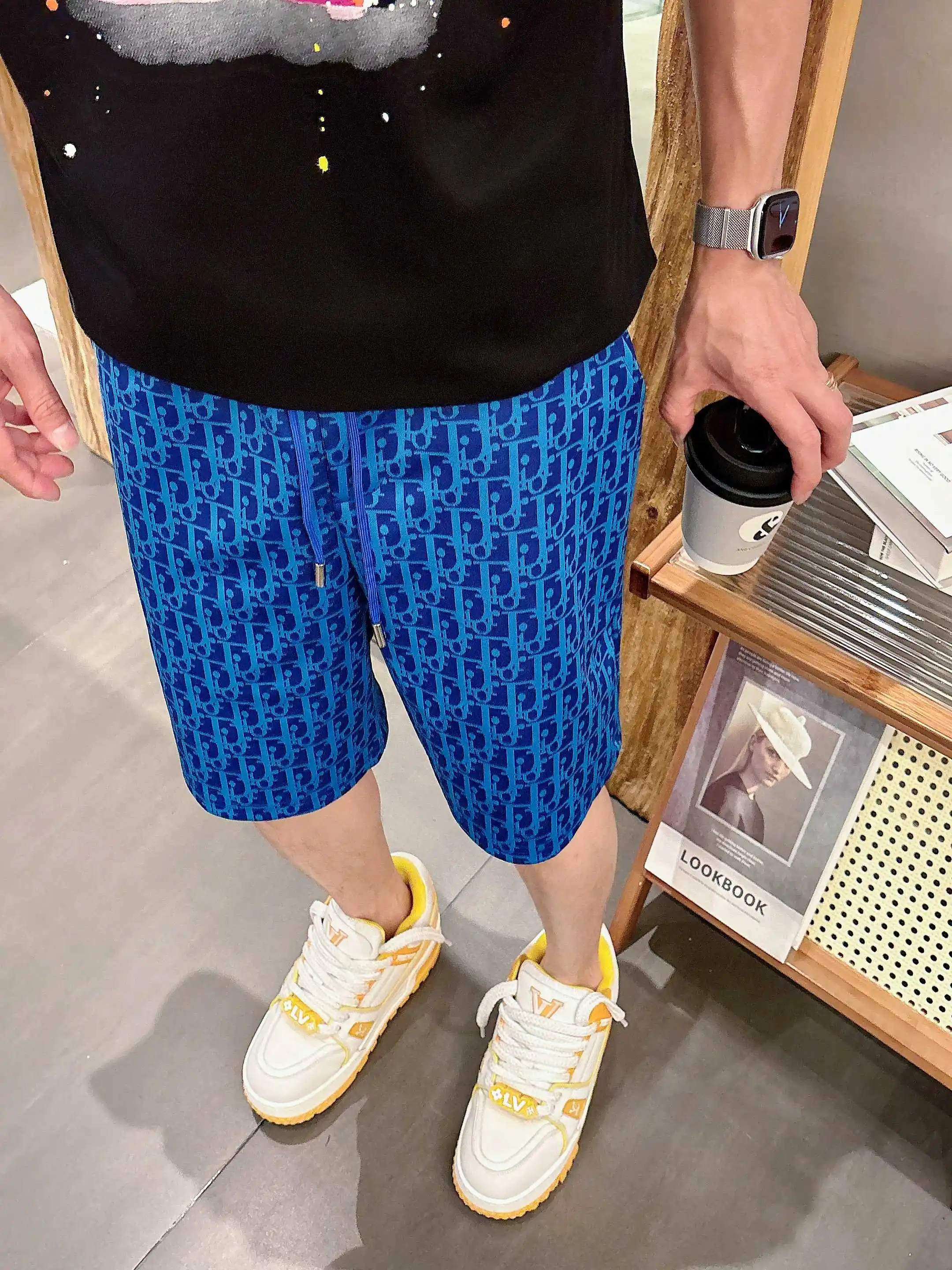 Oblique Jacquard Casual Shorts D16519009 — view 10
