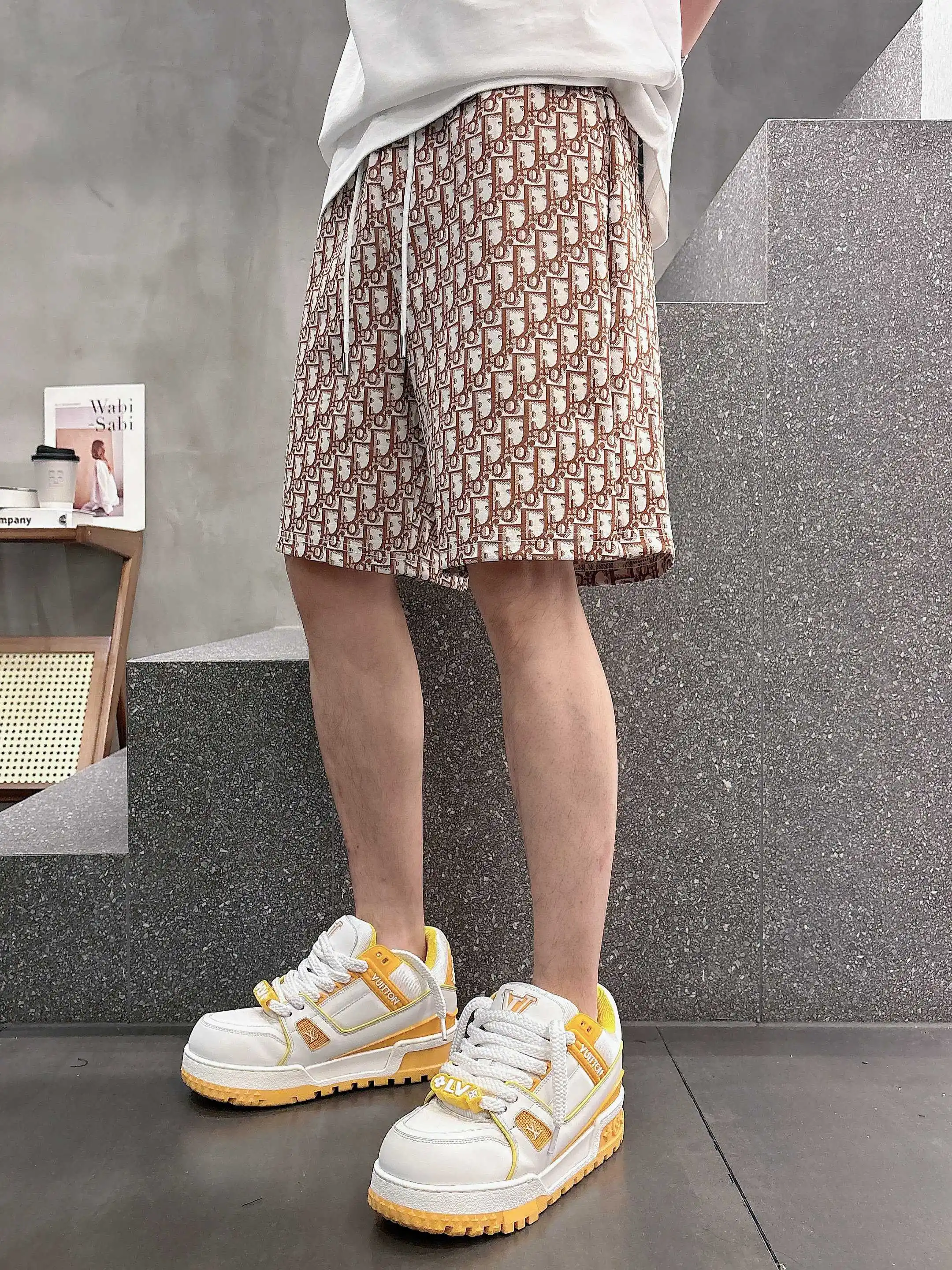 Oblique Jacquard Casual Shorts D16519010 — view 6