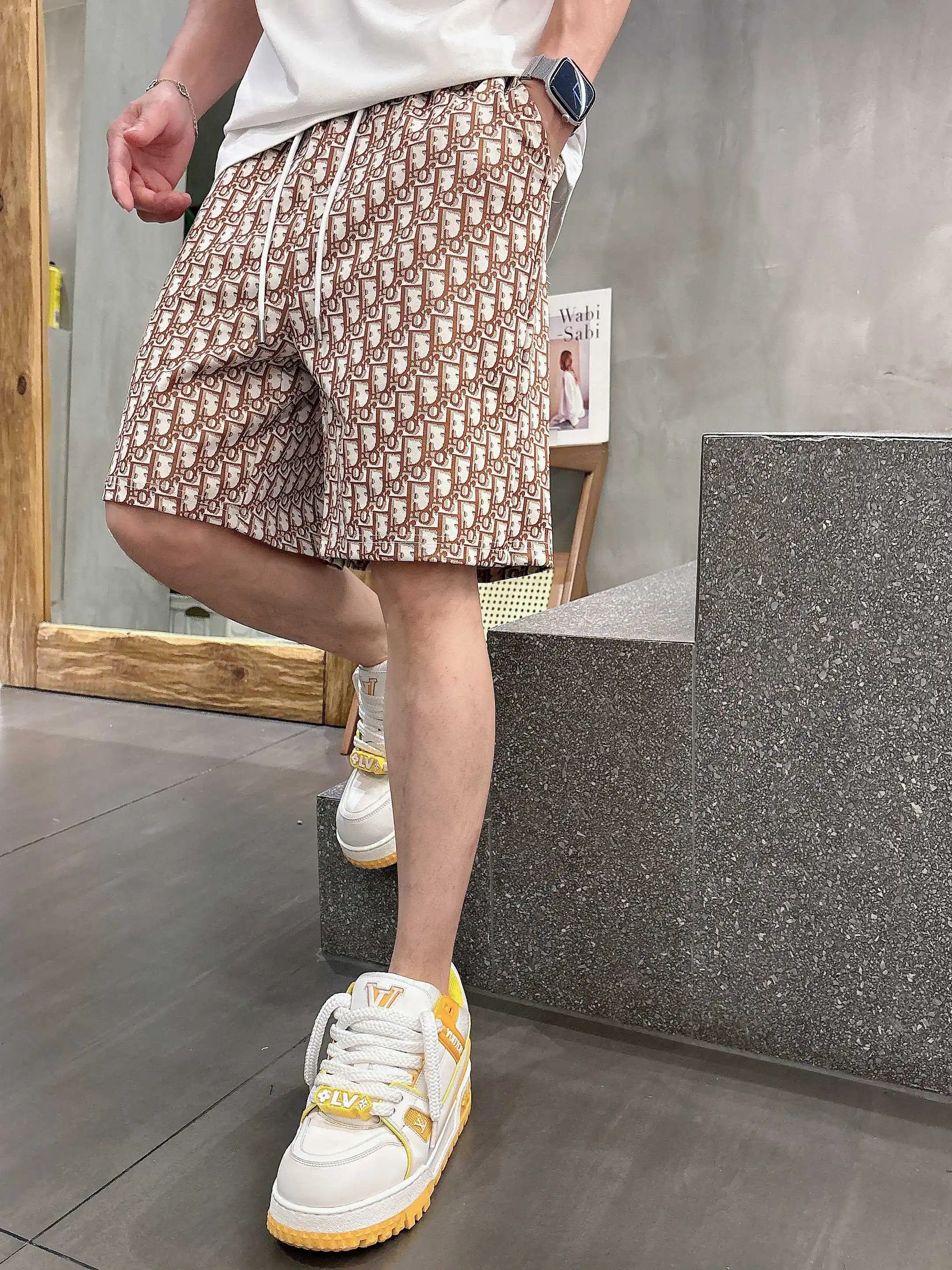 Oblique Jacquard Casual Shorts D16519010 — view 8