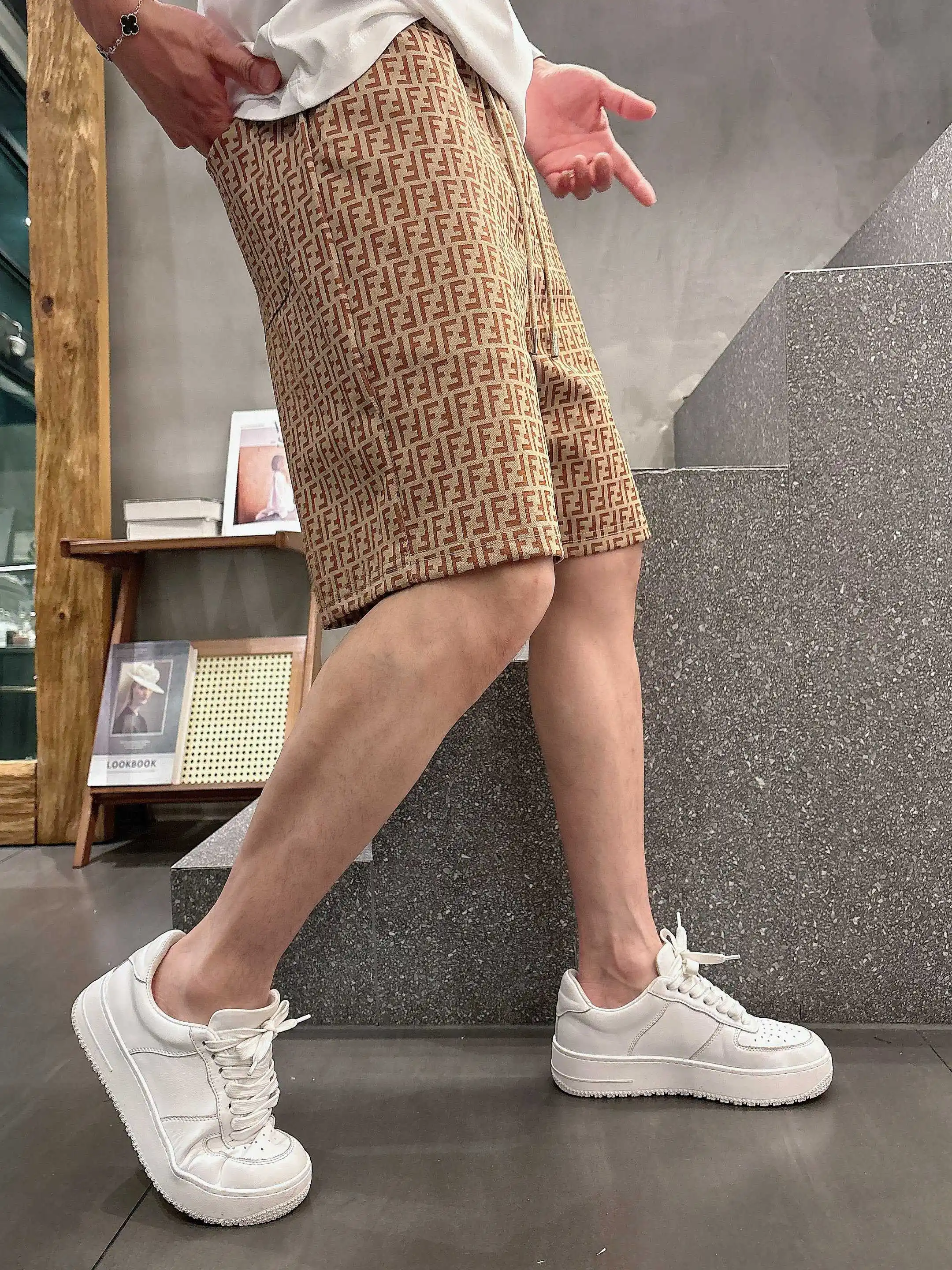 FF Monogram Jacquard Casual Shorts D16519007 — view 8