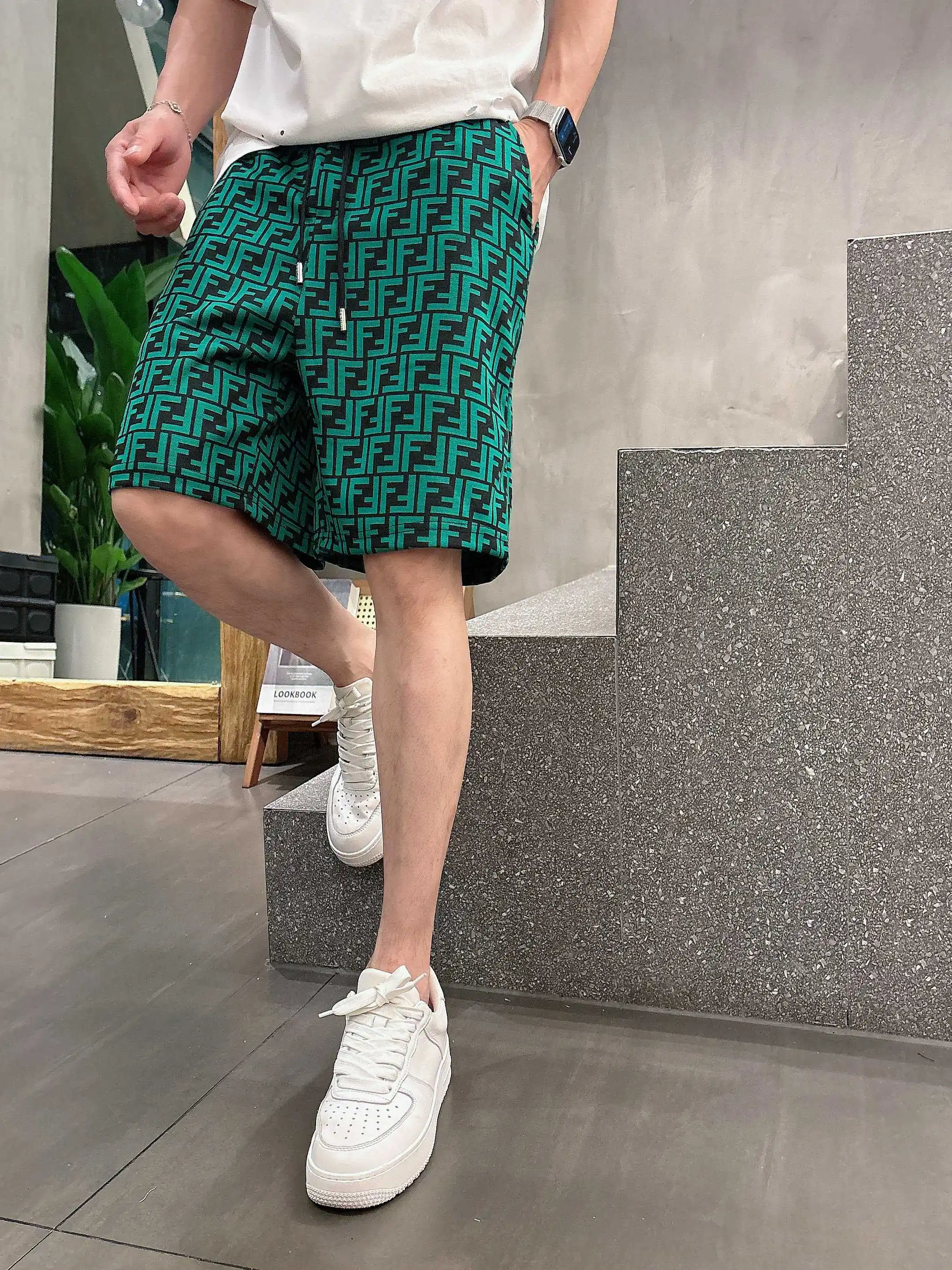 FF Monogram Jacquard Casual Shorts D16519004 — view 9