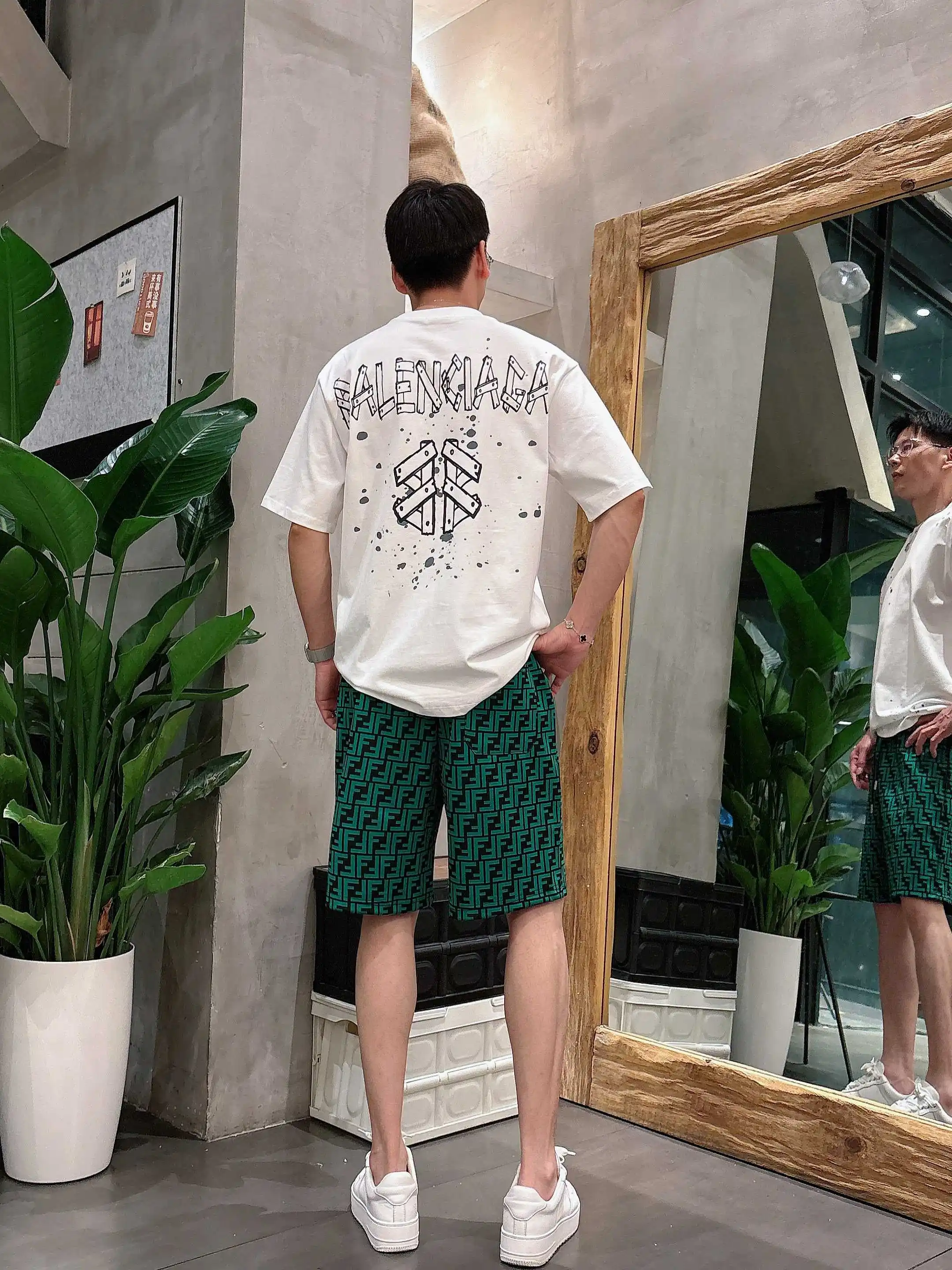 FF Monogram Jacquard Casual Shorts D16519004 — view 11