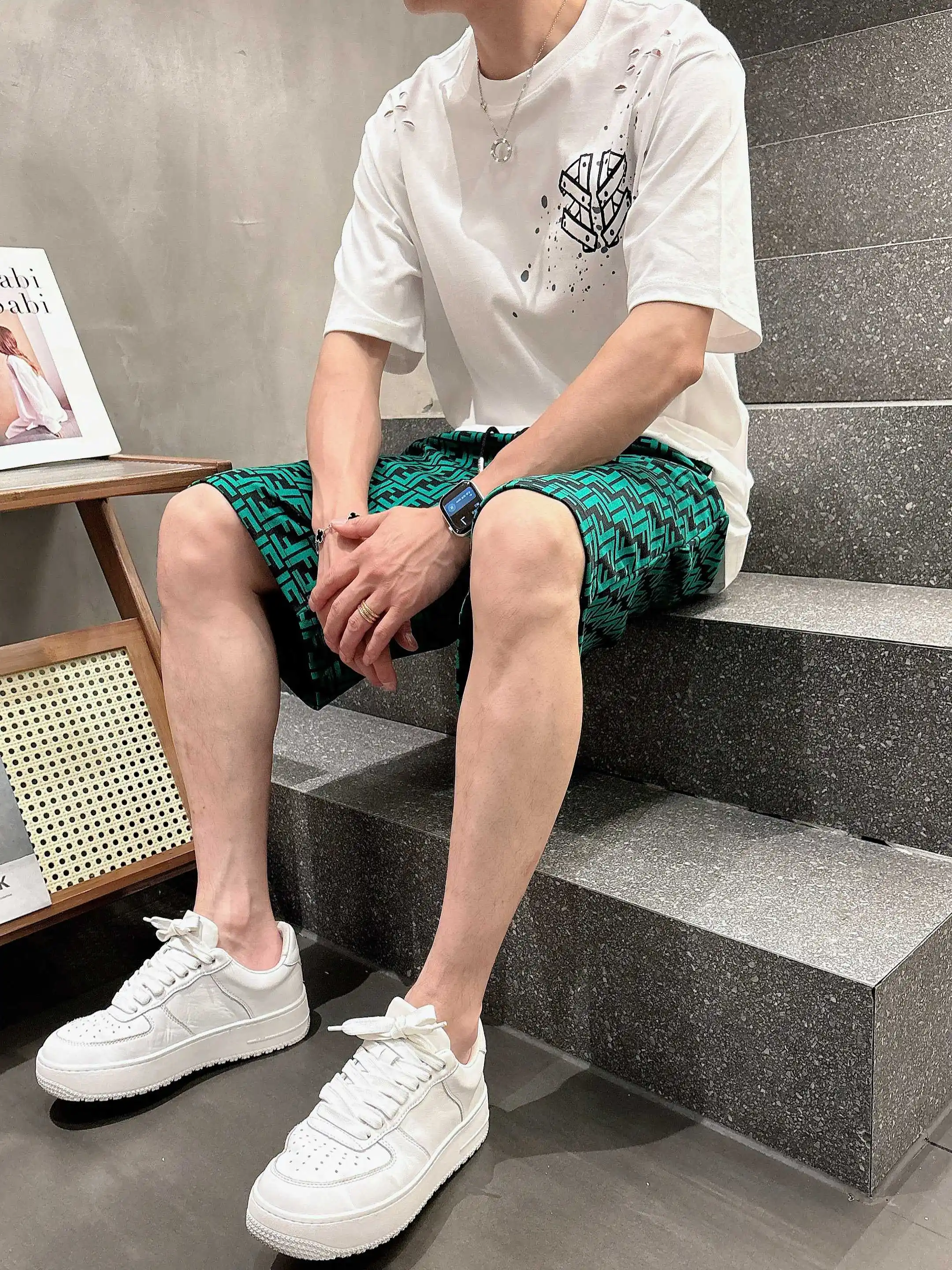 FF Monogram Jacquard Casual Shorts D16519004 — view 12