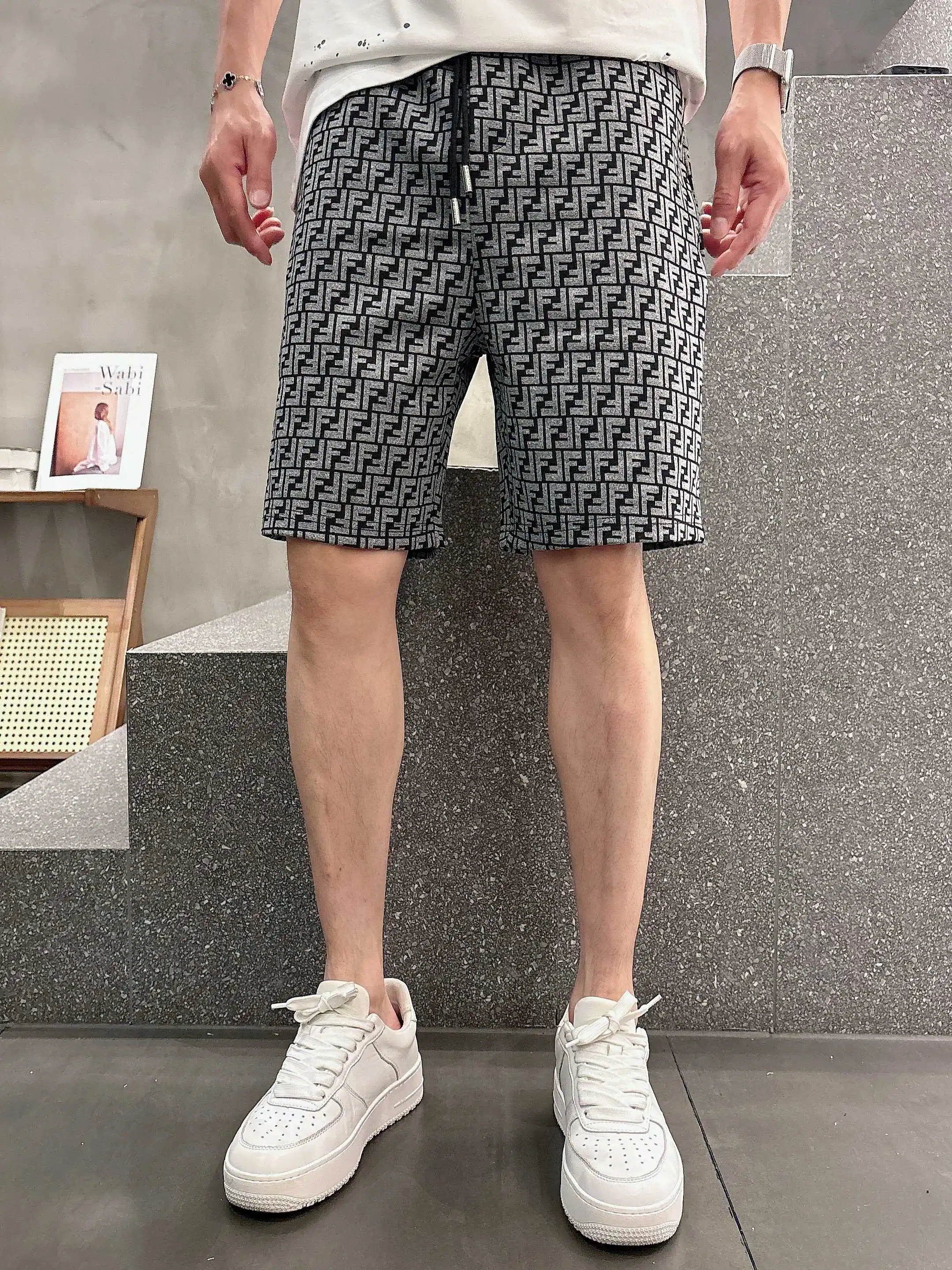 FF Monogram Jacquard Casual Shorts D16519003