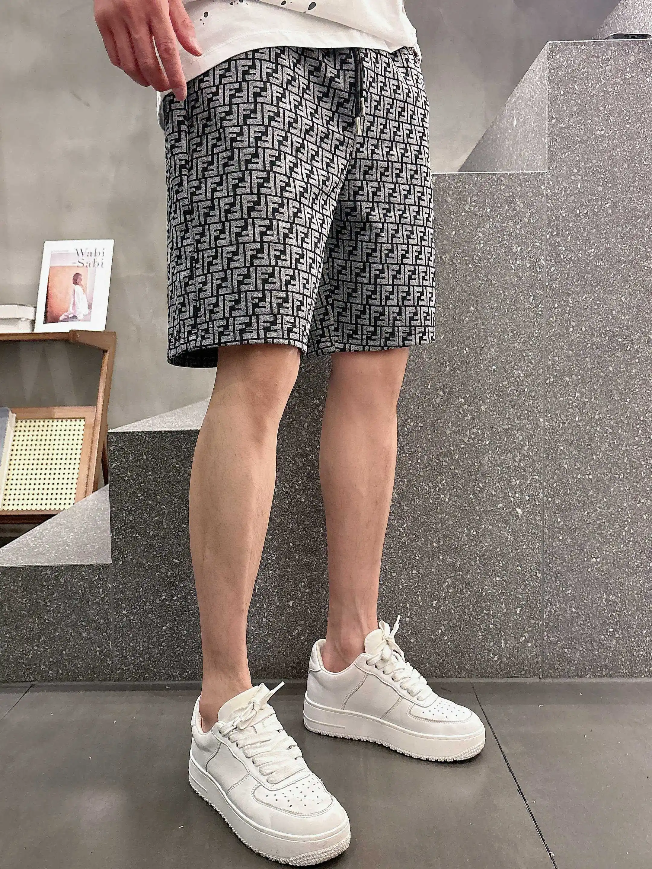 FF Monogram Jacquard Casual Shorts D16519003 — view 3