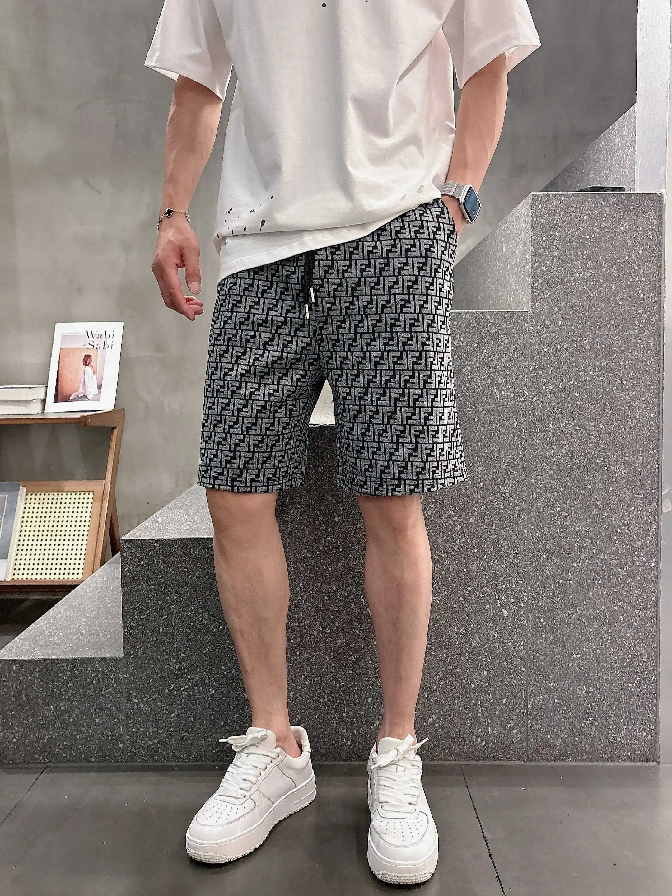 FF Monogram Jacquard Casual Shorts D16519003 — view 4