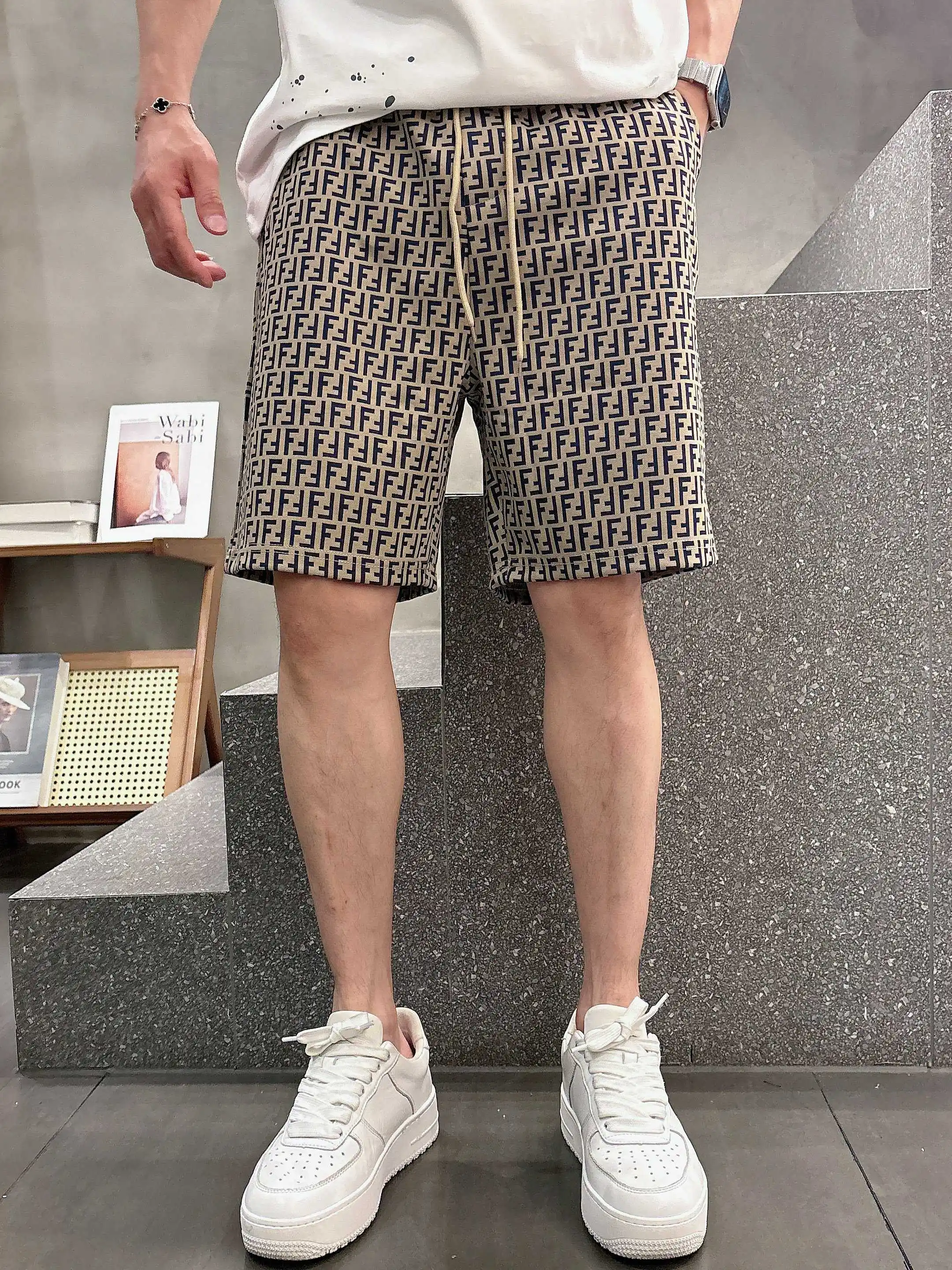 FF Monogram Jacquard Casual Shorts D16519006