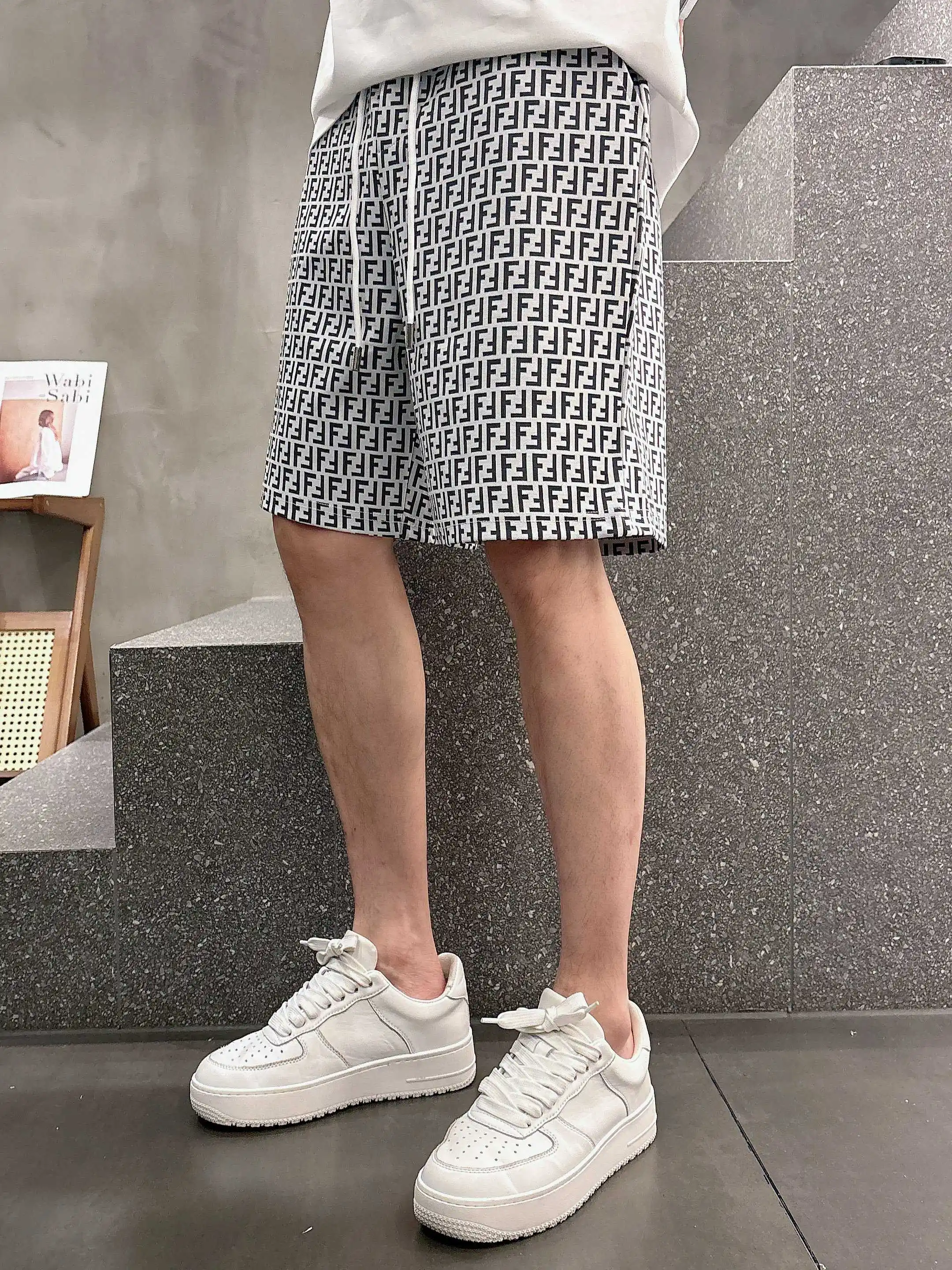 FF Monogram Jacquard Casual Shorts D16519005 — view 2