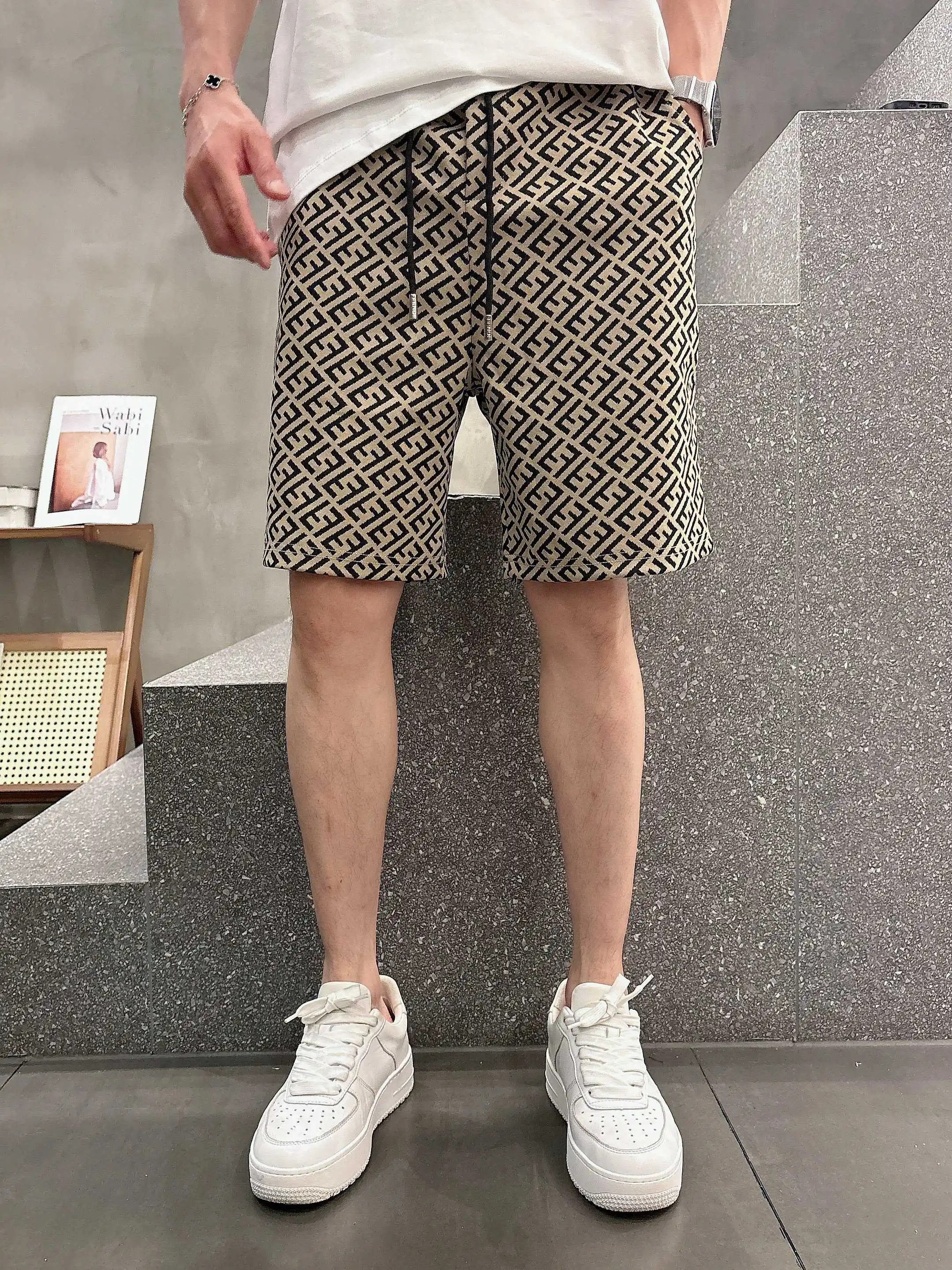 FF Monogram Jacquard Casual Shorts D16519002