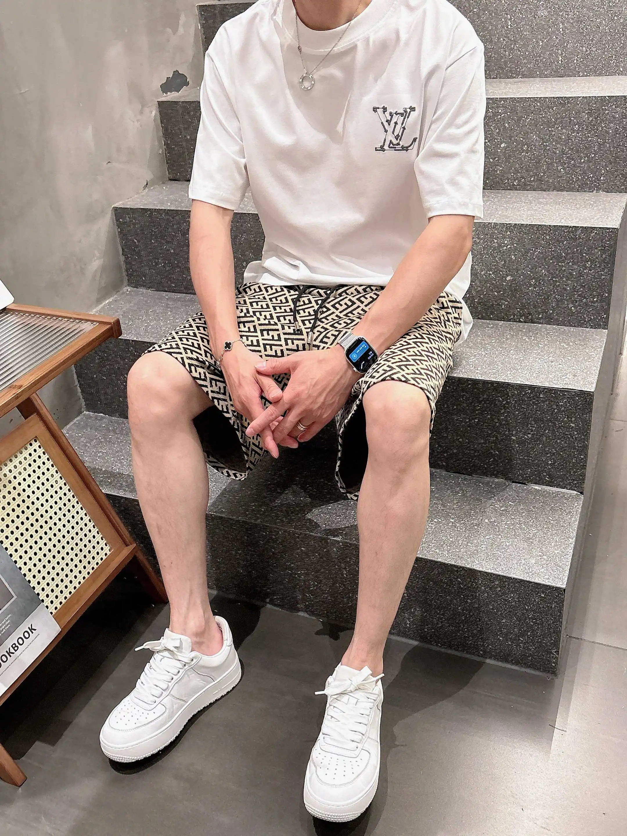 FF Monogram Jacquard Casual Shorts D16519002 — view 12