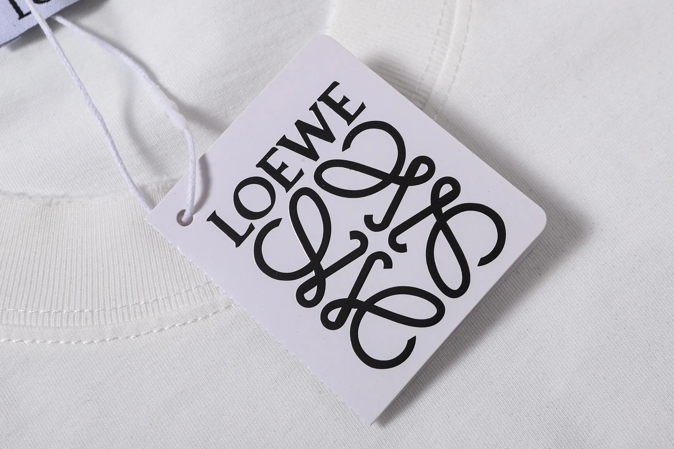 Hand-Painted Anagram Logo Cotton T-Shirt D16513302 — view 3
