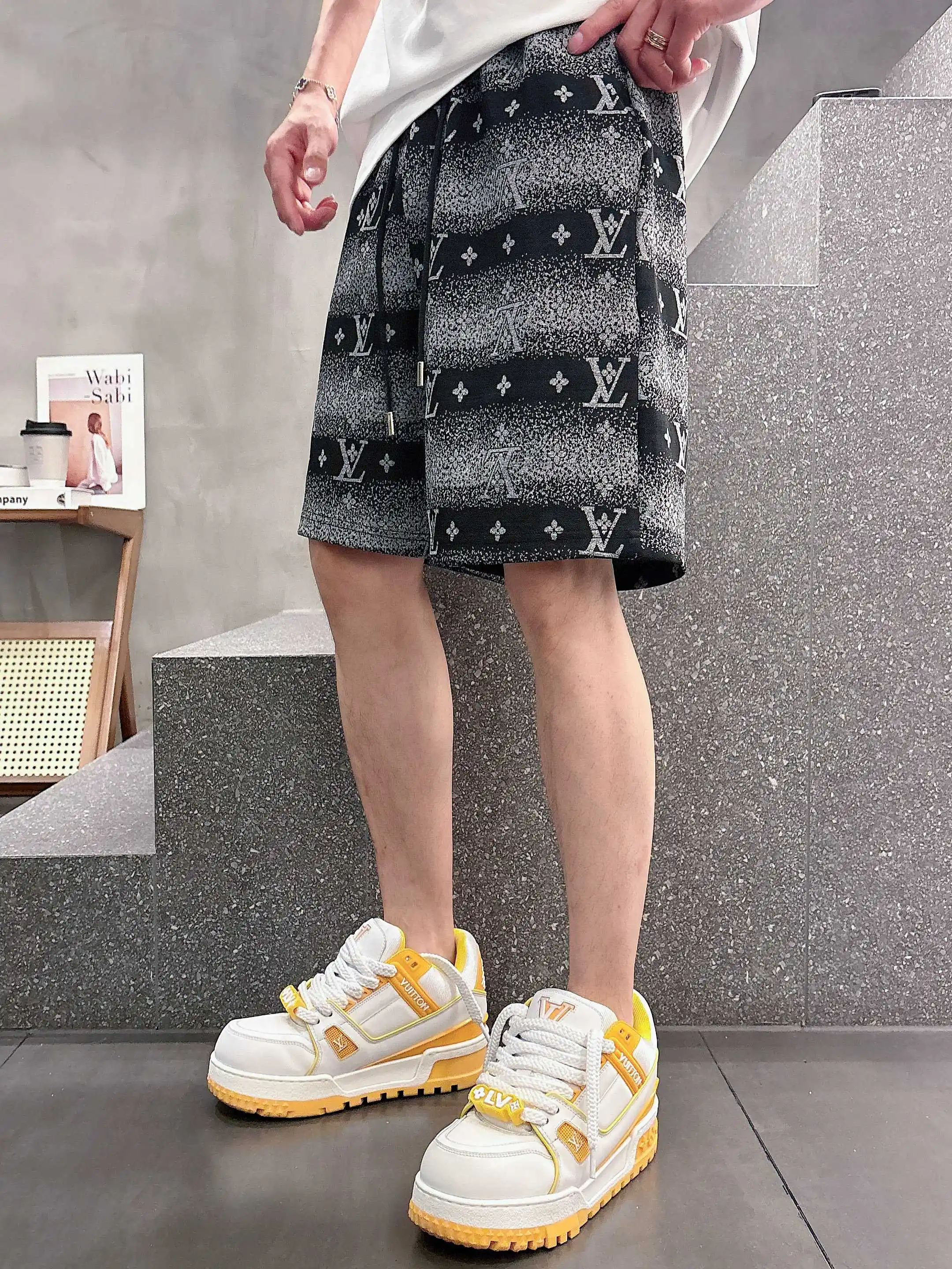 Monogram Jacquard Drawstring Shorts D16519032 — view 6