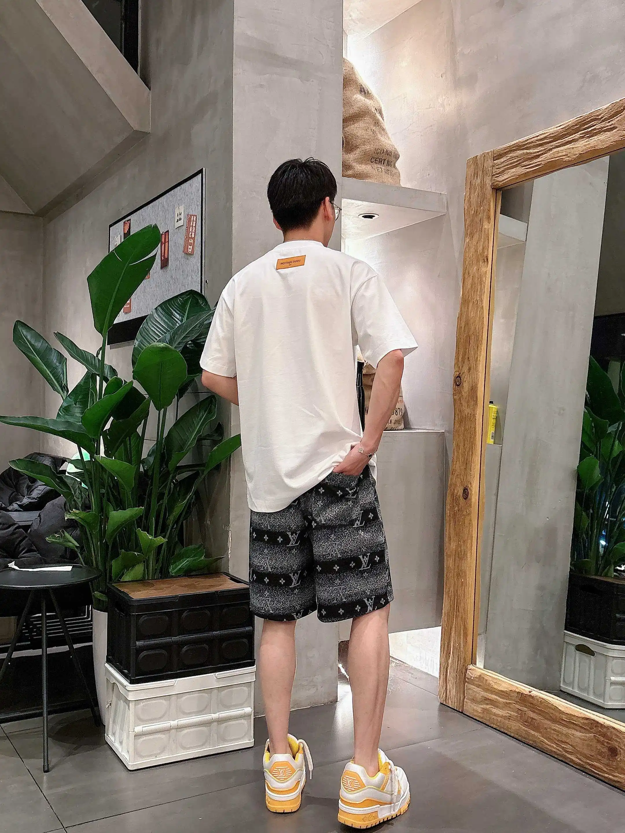 Monogram Jacquard Drawstring Shorts D16519032 — view 11