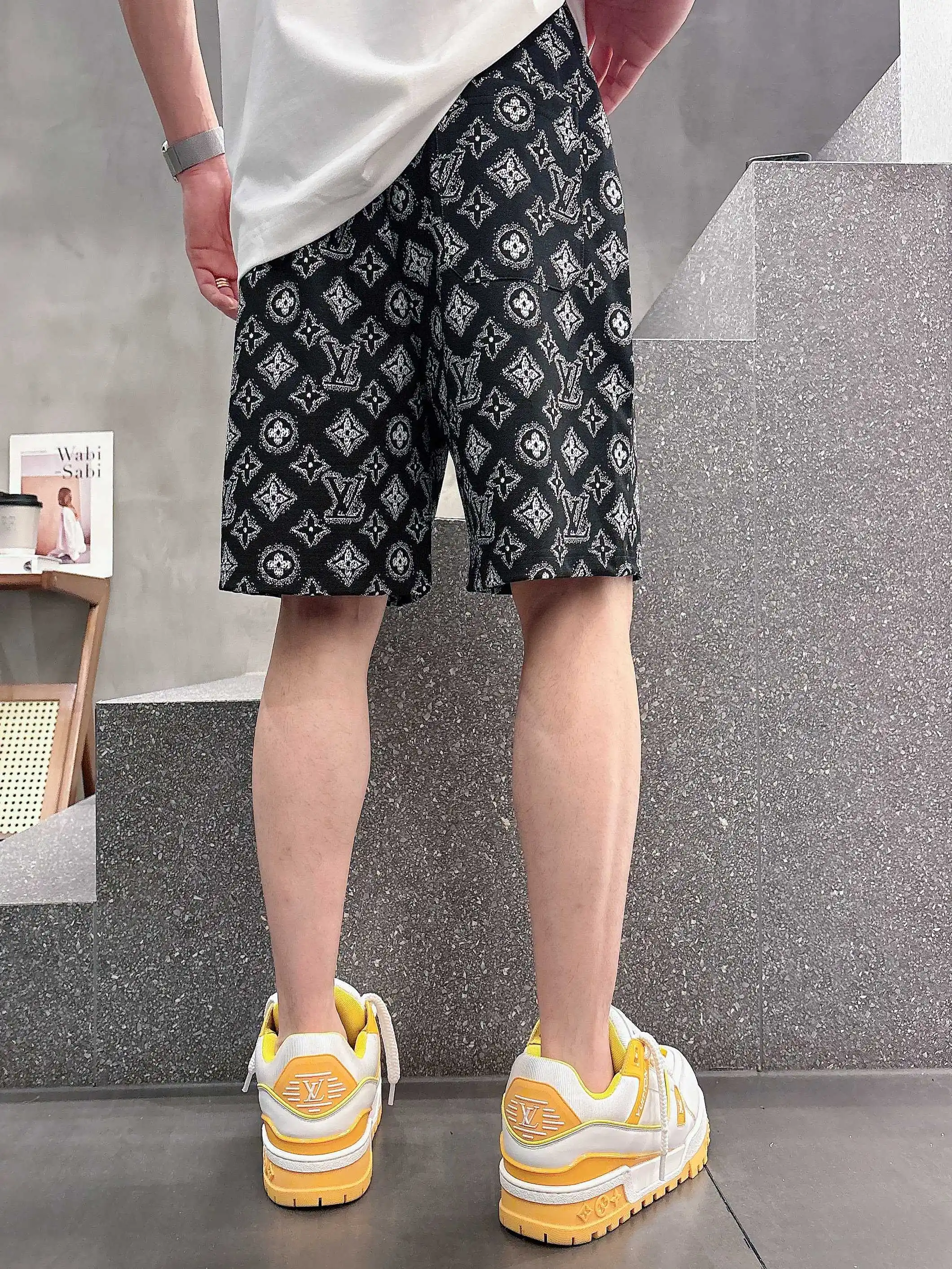 Monogram Jacquard Casual Shorts D16519029 — view 7