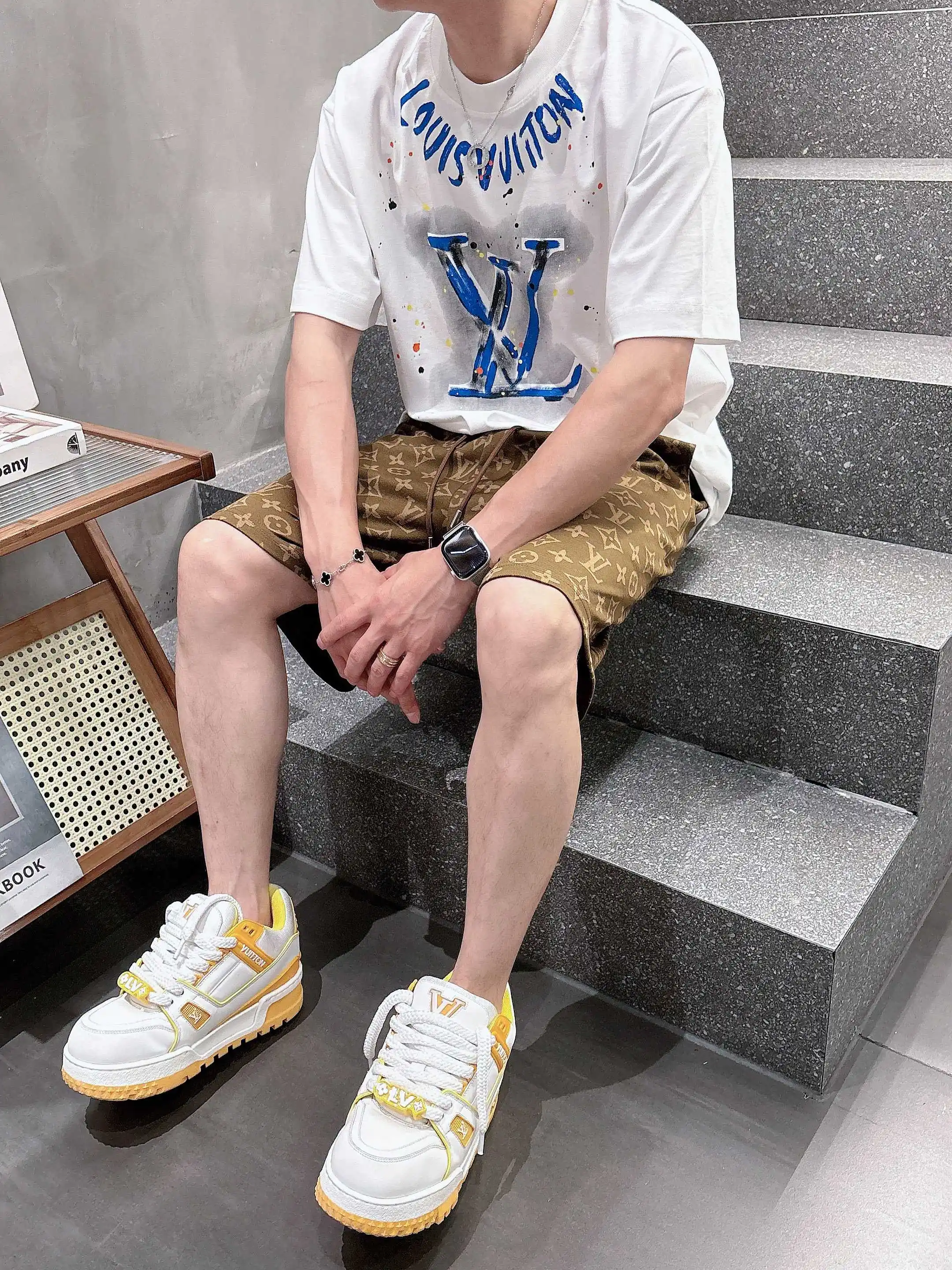 Monogram Jacquard Casual Shorts D16519026 — view 11
