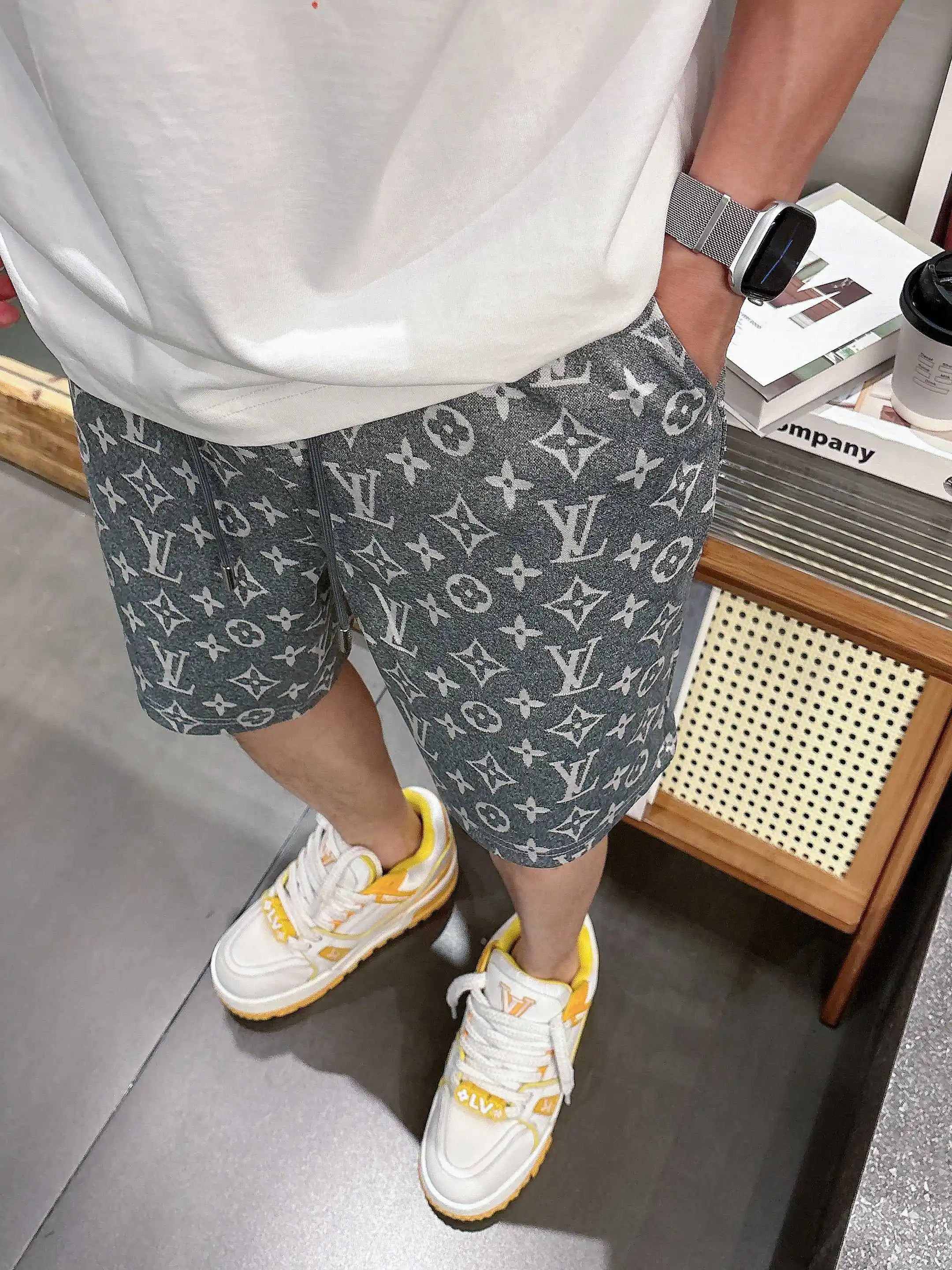 Monogram Jacquard Casual Shorts D16519028 — view 9