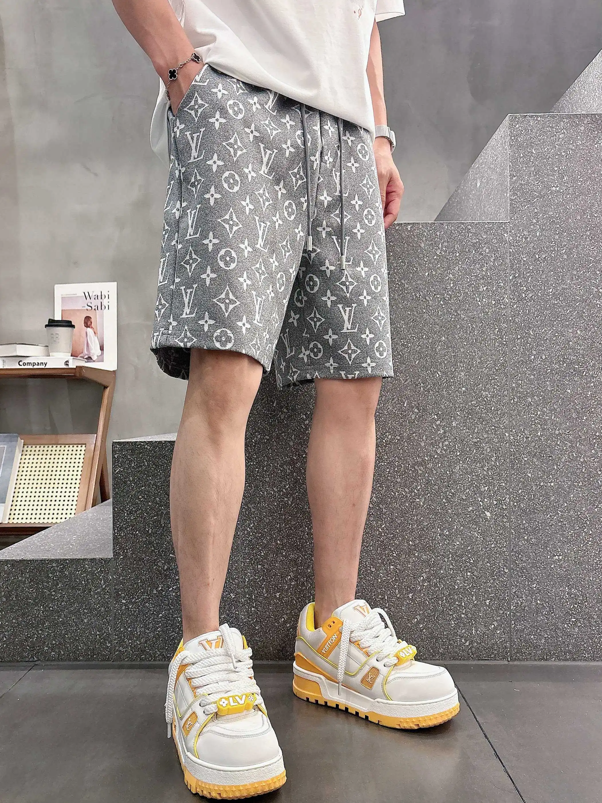 Monogram Jacquard Casual Shorts D16519028 — view 10