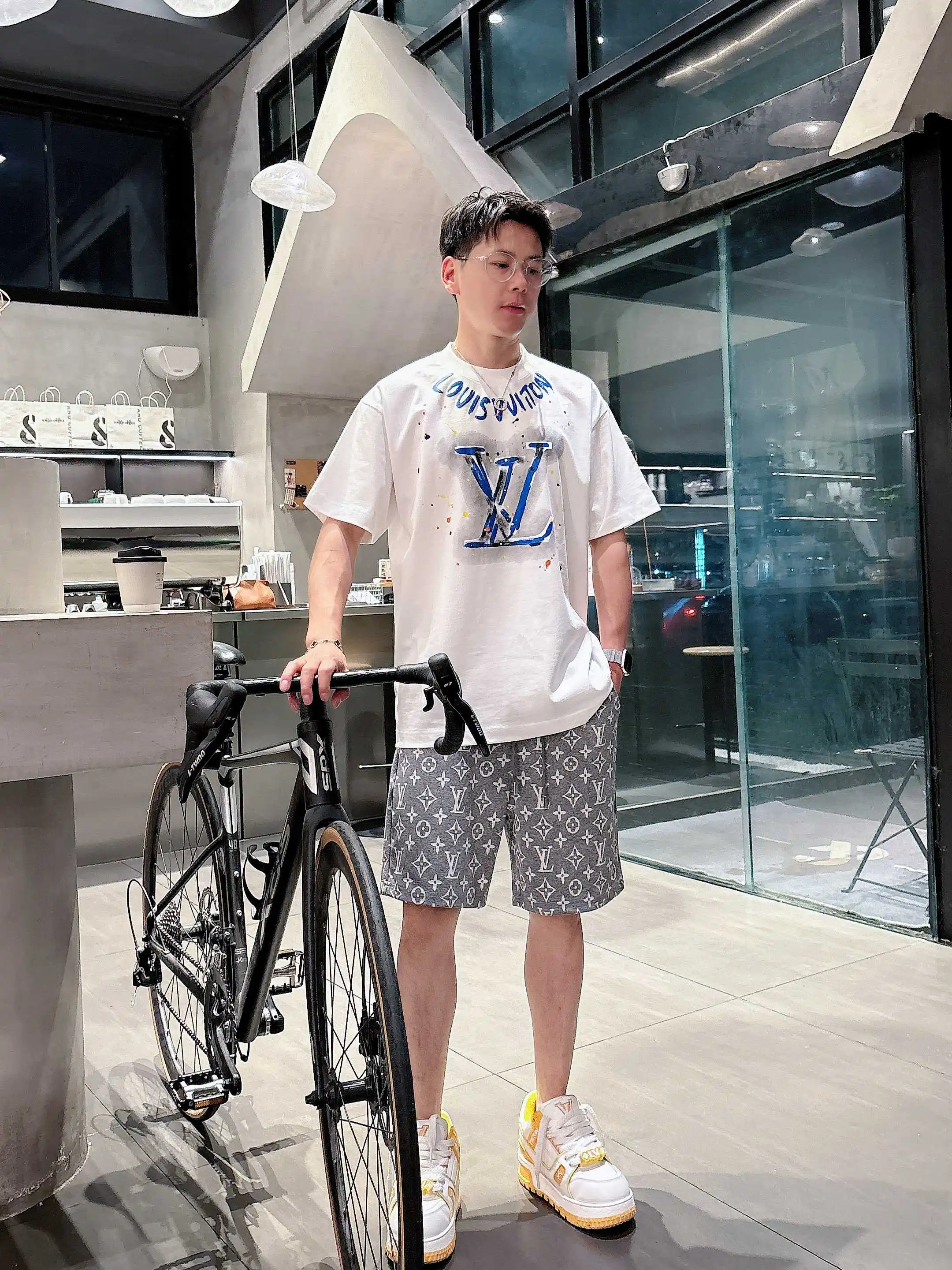 Monogram Jacquard Casual Shorts D16519028 — view 12